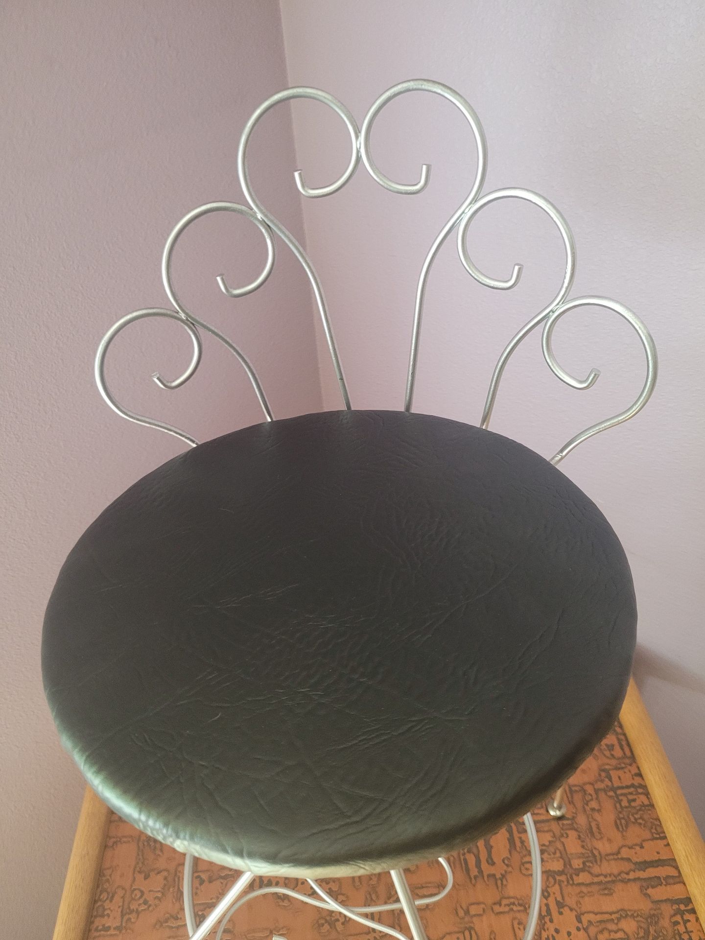 Pasco Orginal Hollywood Chair. - image 2 of 6