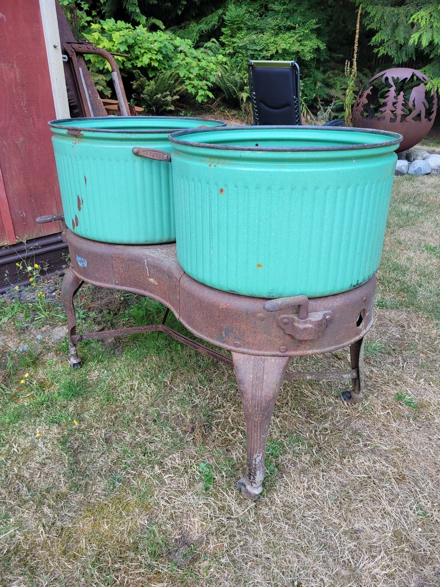 Old Dexter Double Wash Tub - image 7 of 10