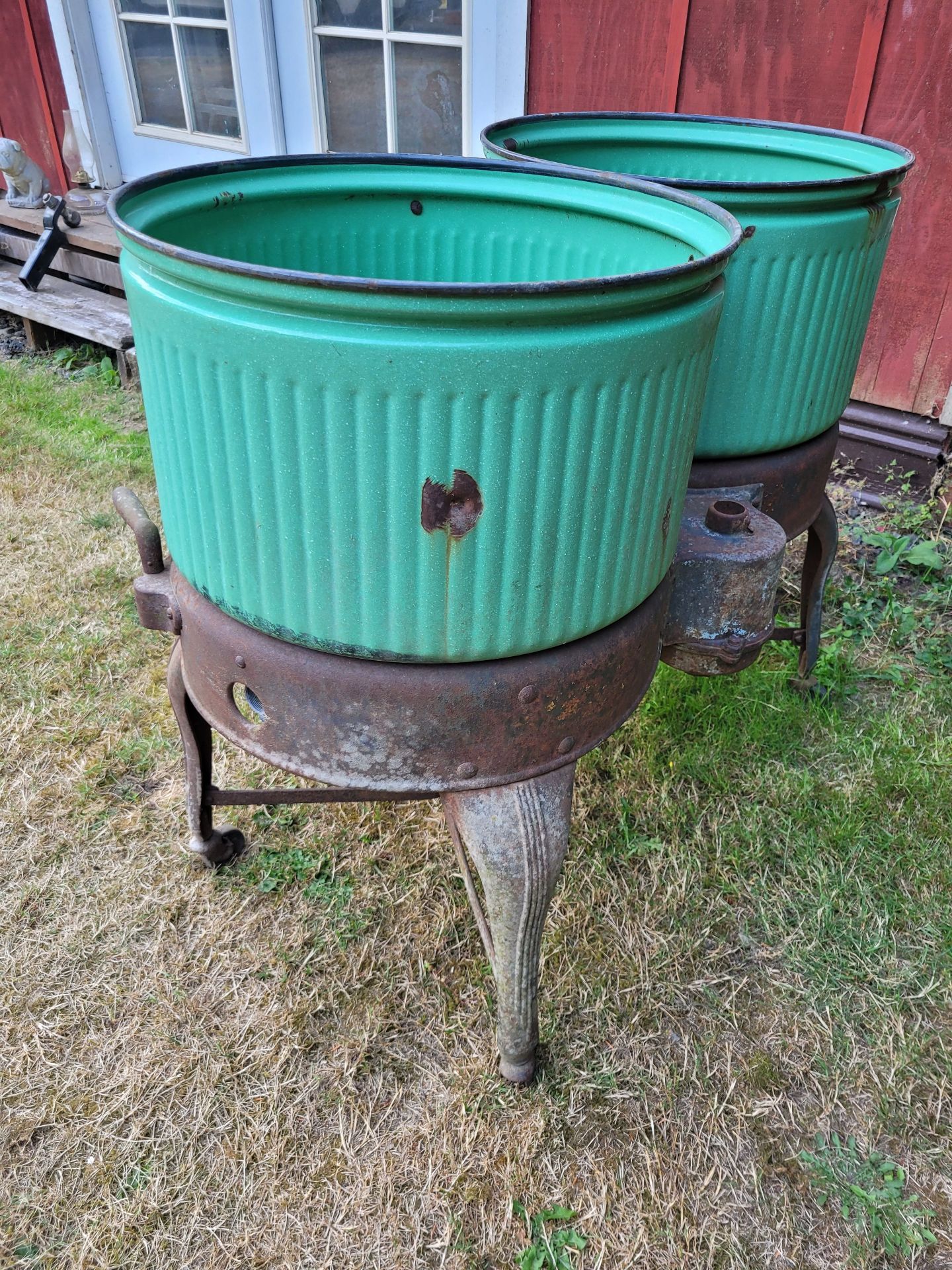 Old Dexter Double Wash Tub - image 8 of 10