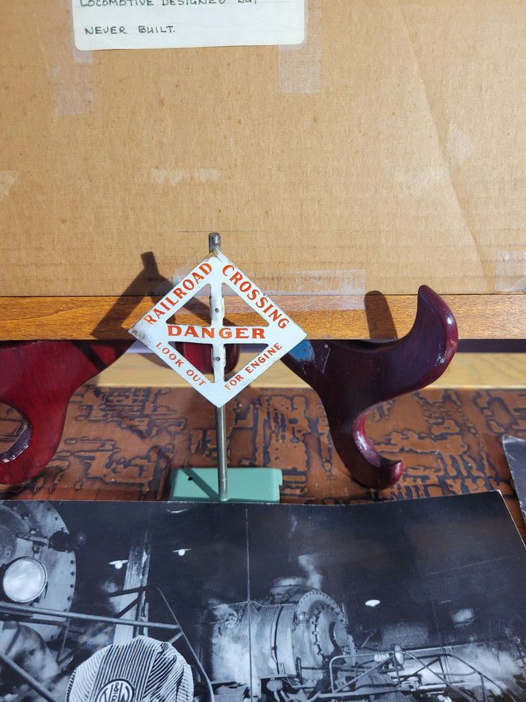 Railroad Items And Art. - image 4 of 12