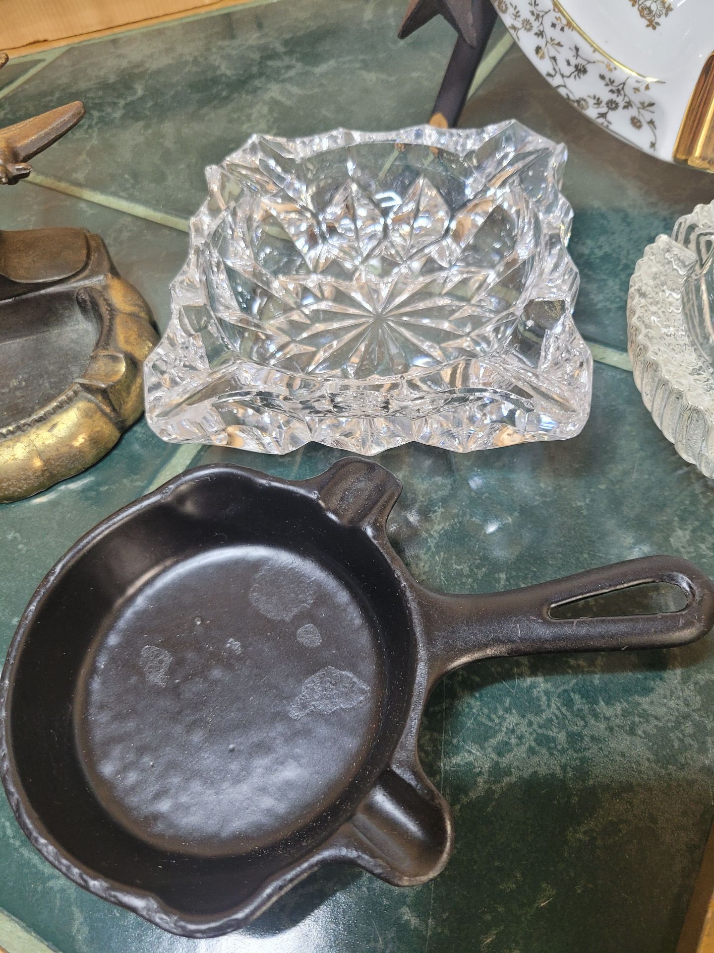Vintage Ash Trays - image 3 of 6