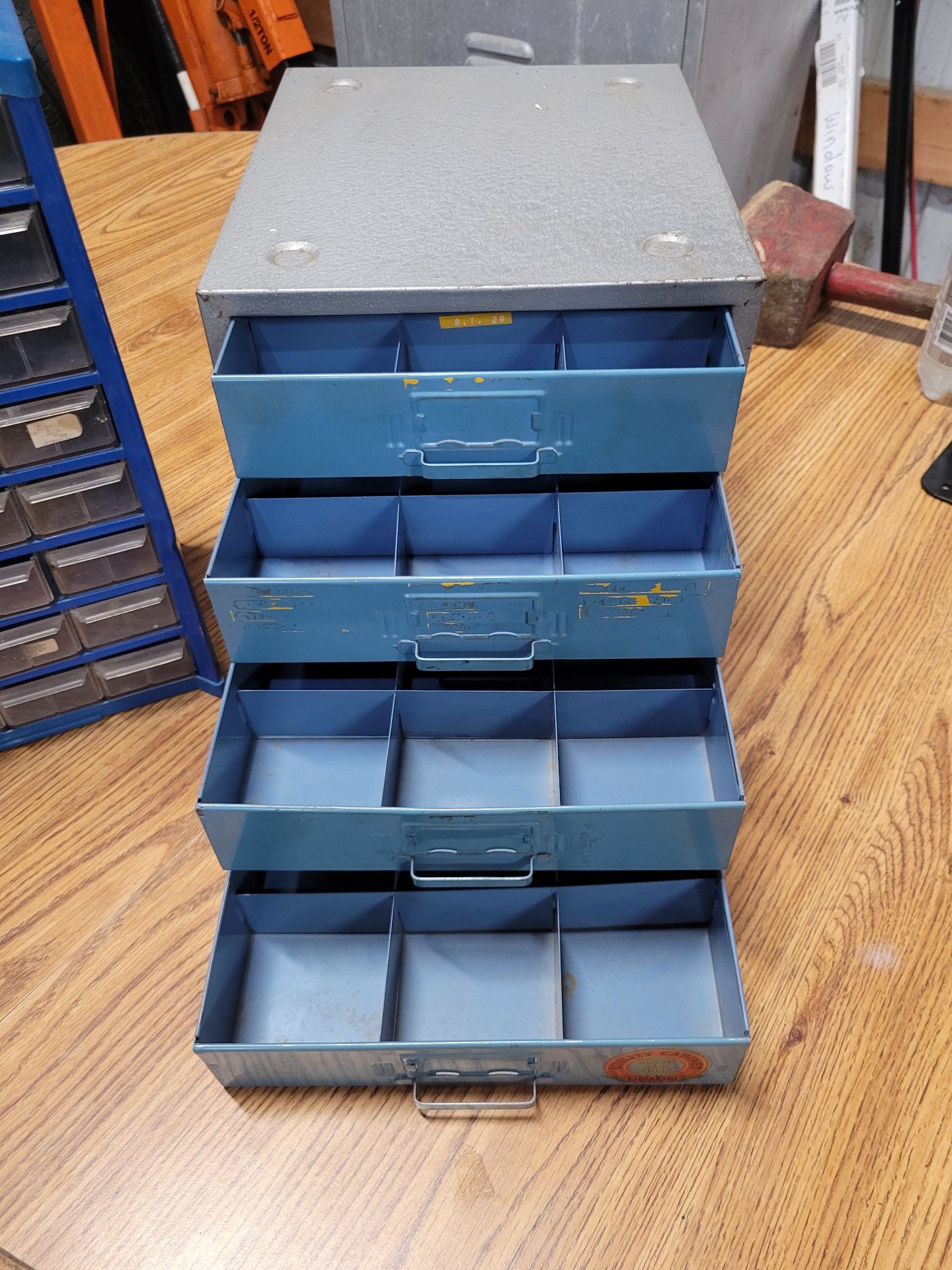 Doohicky And Thingamajig Storage. - image 4 of 7