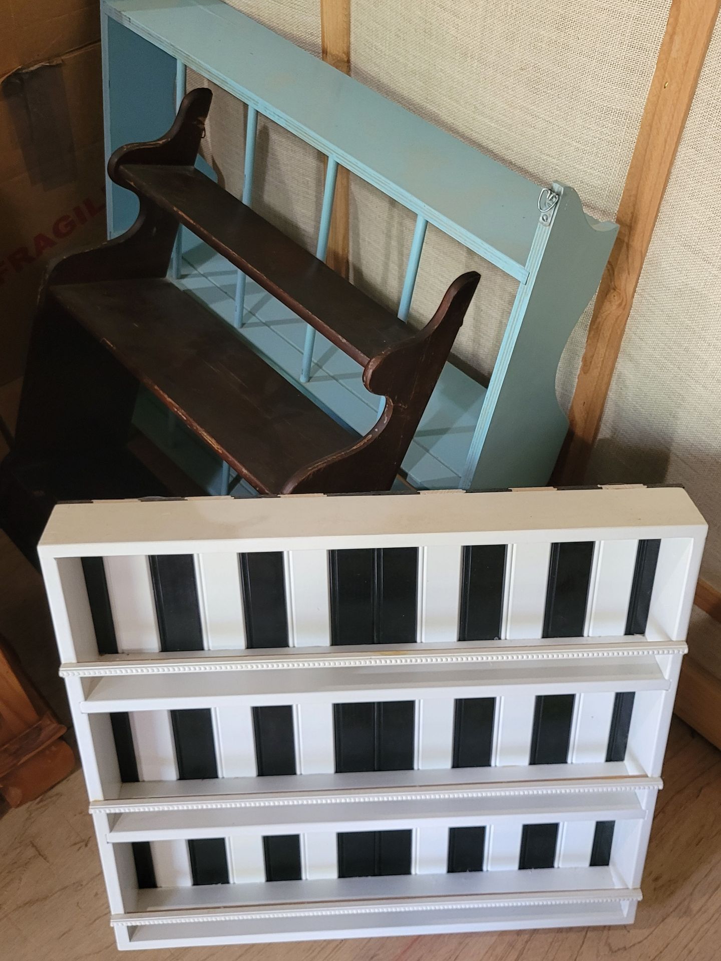 Solid Shelves - image 6 of 8