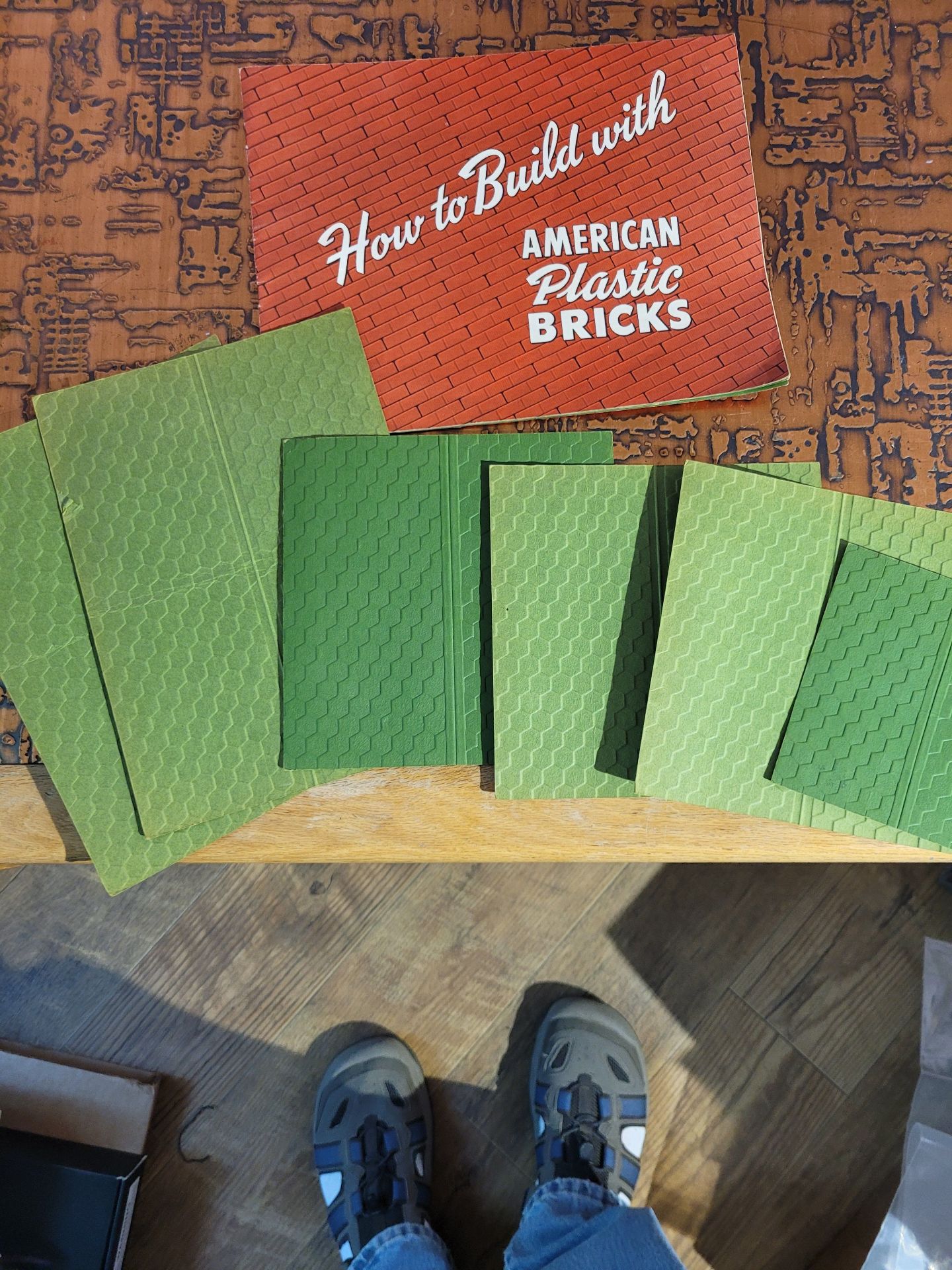 American Plastic Bricks #2 - image 4 of 7