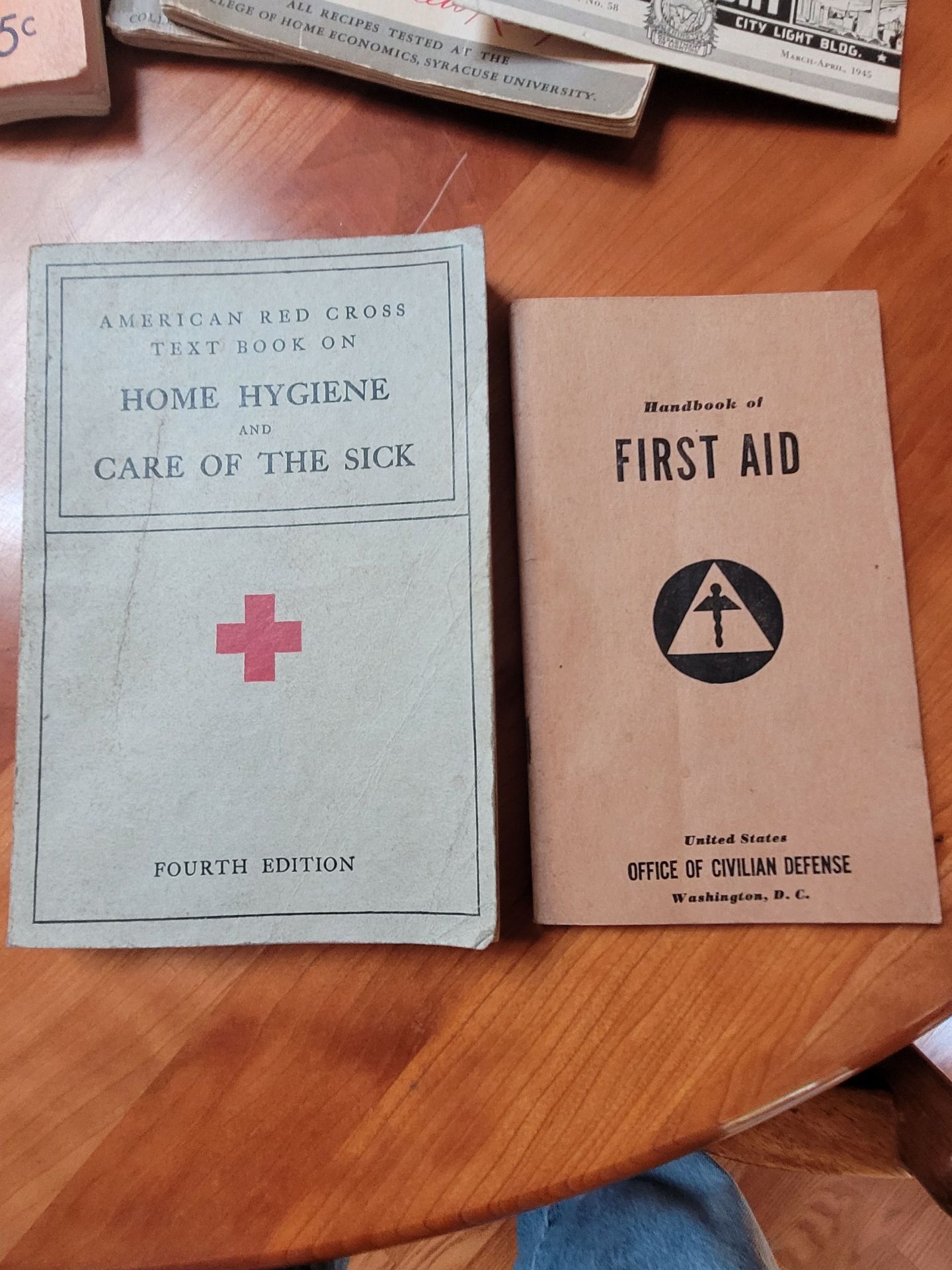 Ephemera Lot 1 - image 2 of 10