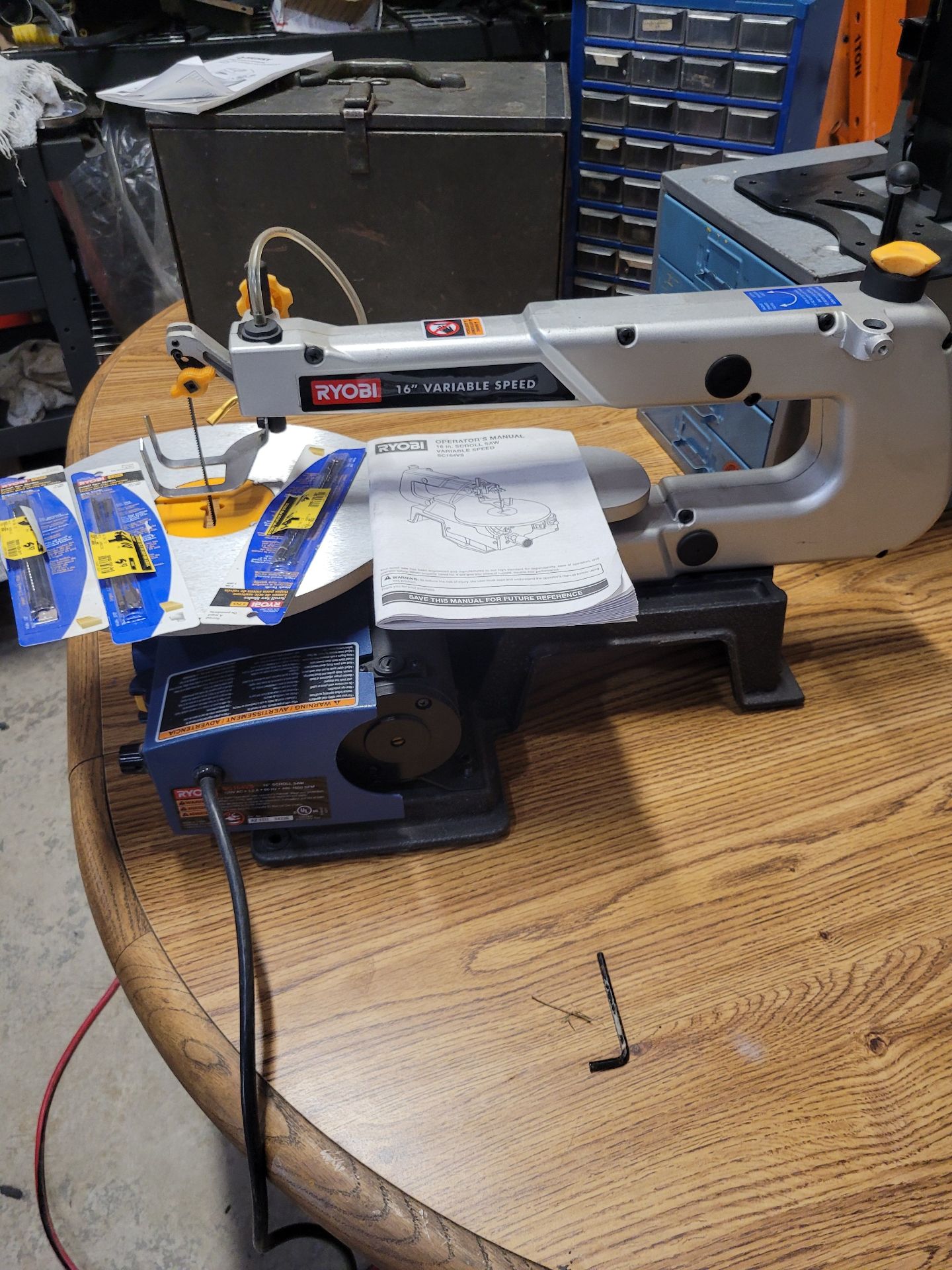RYOBI Scroll Saw. - image 1 of 5
