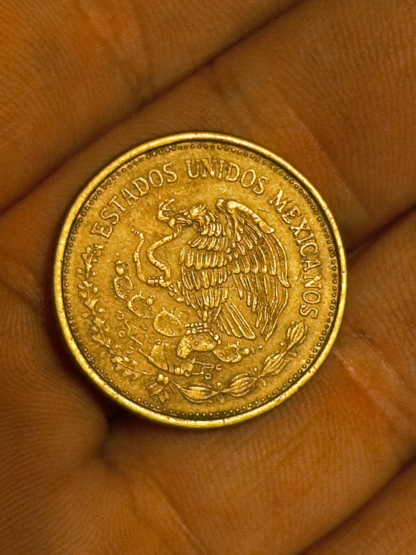 Mexican 50 Pesos coin featuring Venustiano Carranza - image 2 of 2