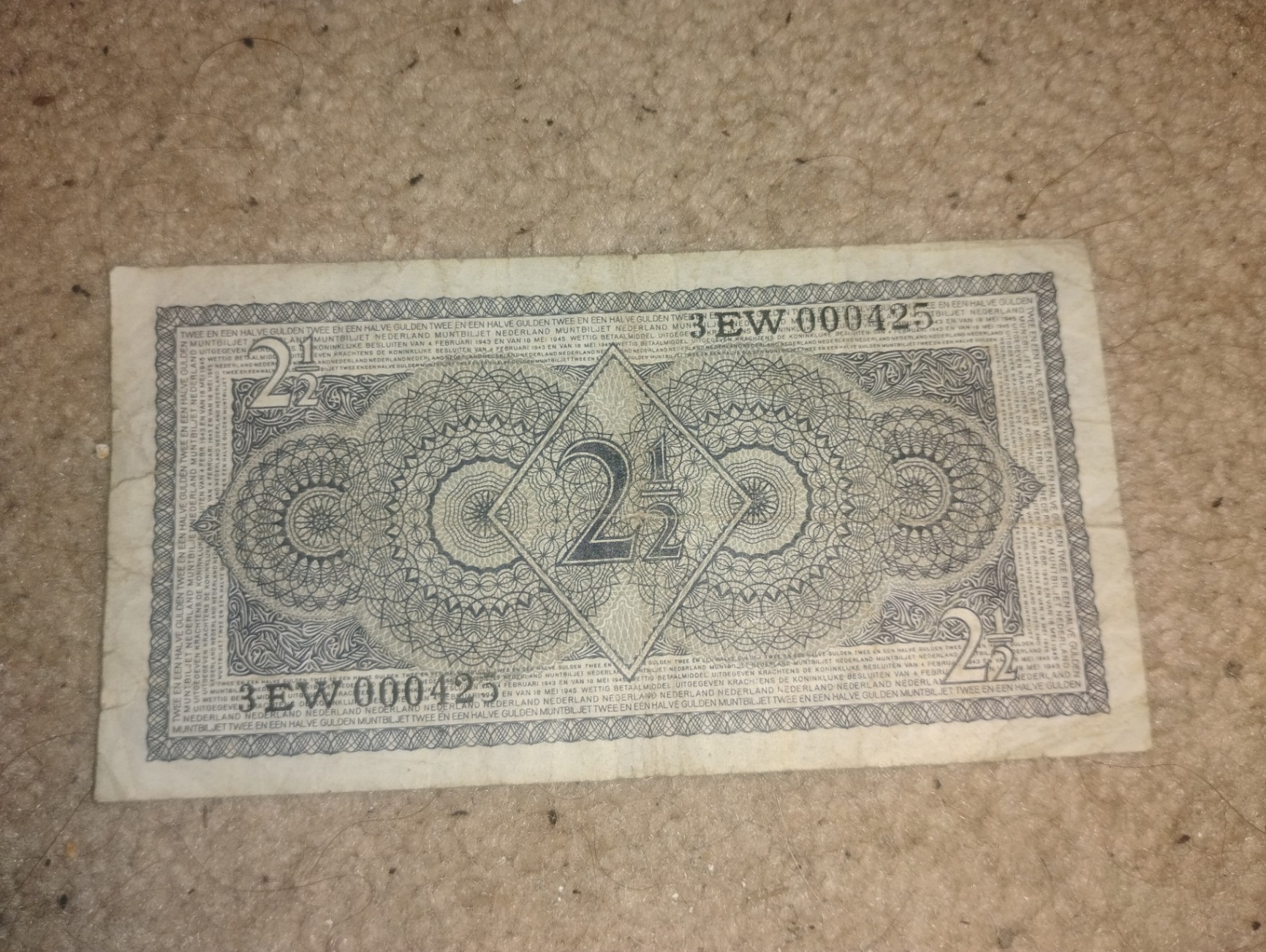 Dutch 2 1/2 Gulden banknote (front and back) - image 1 of 2