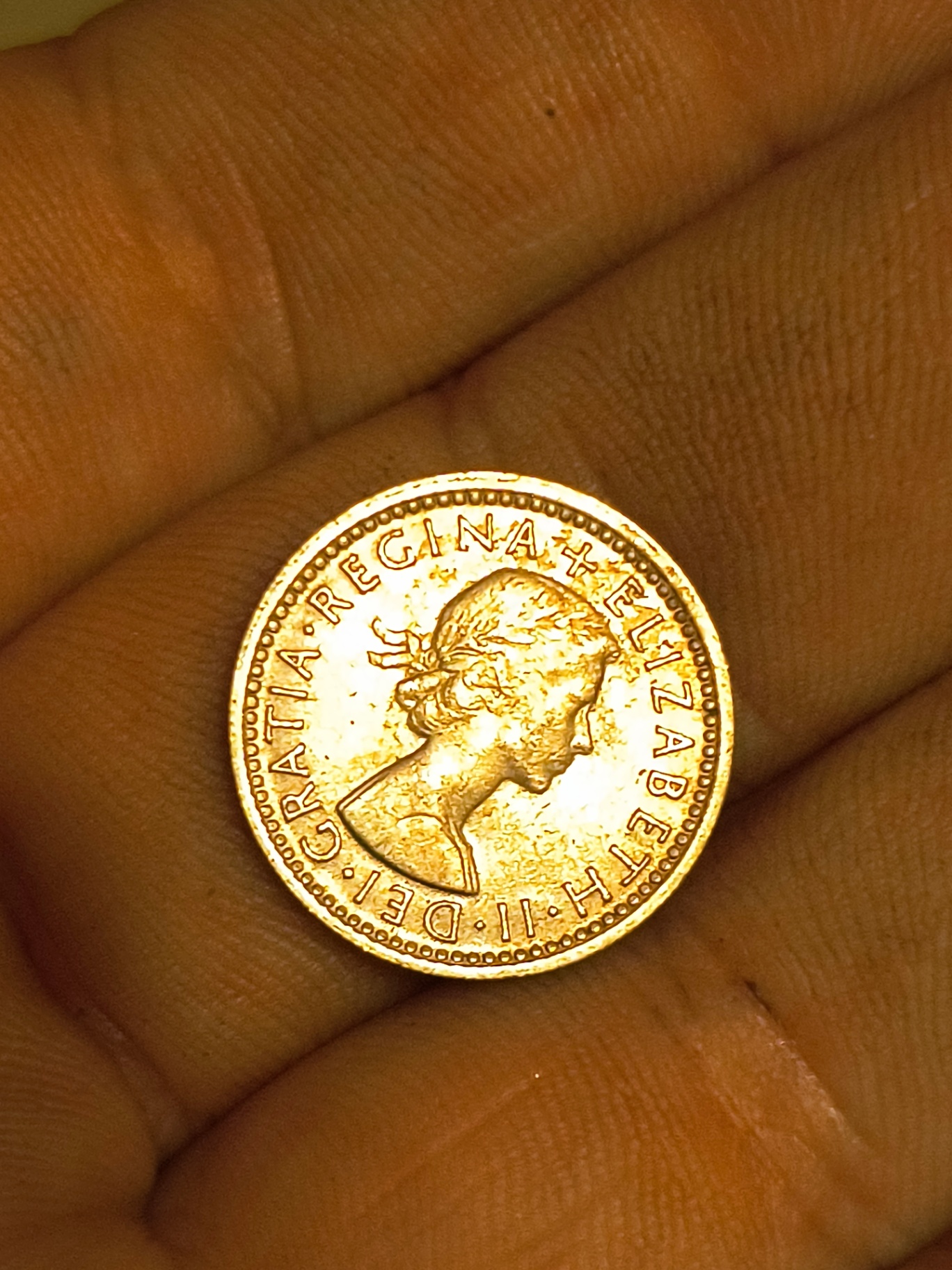 Queen Elizabeth II Sixpence Coin (1963) - image 1 of 2