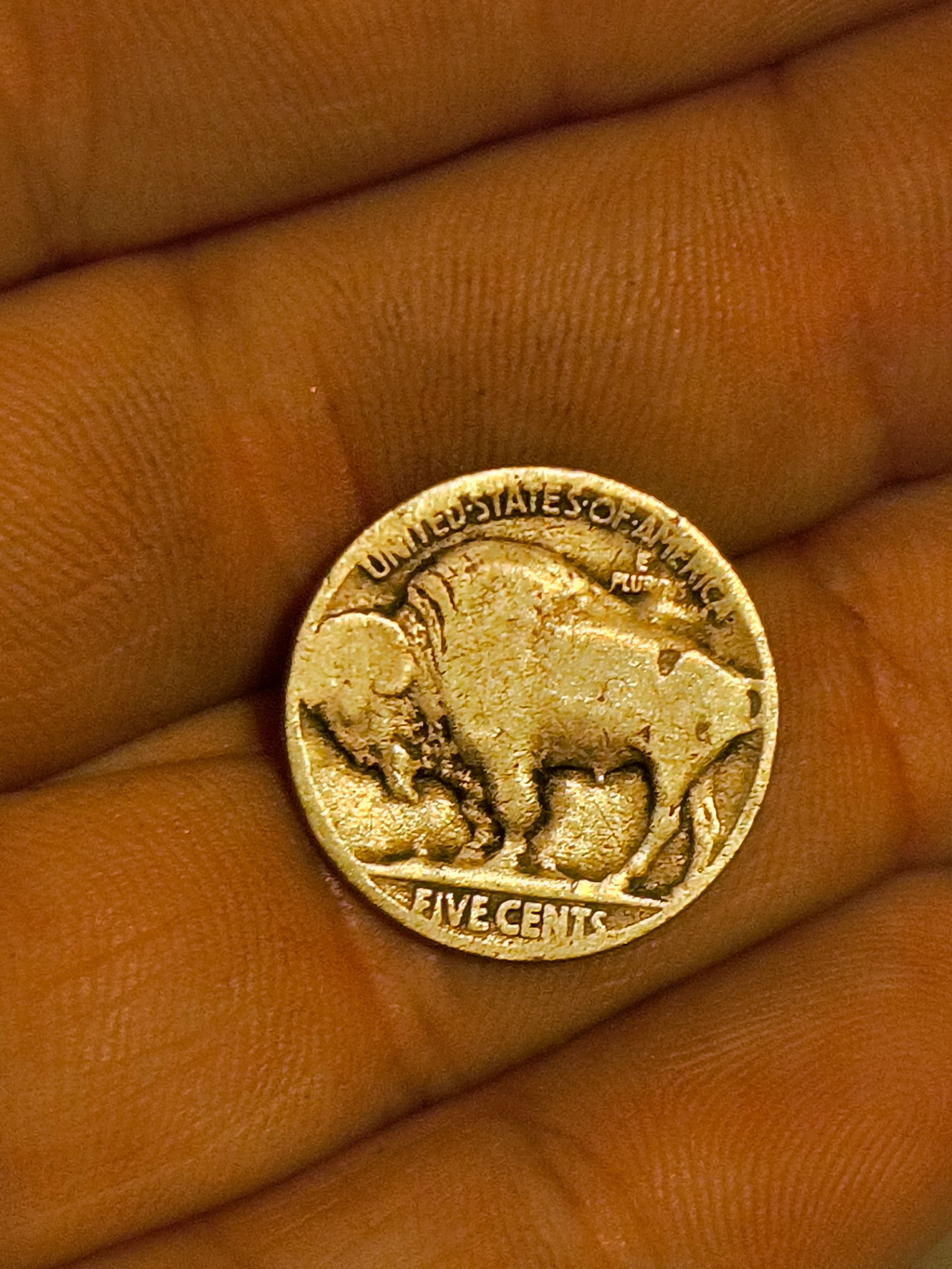 Buffalo nickel (5-cent US coin) - image 1 of 2