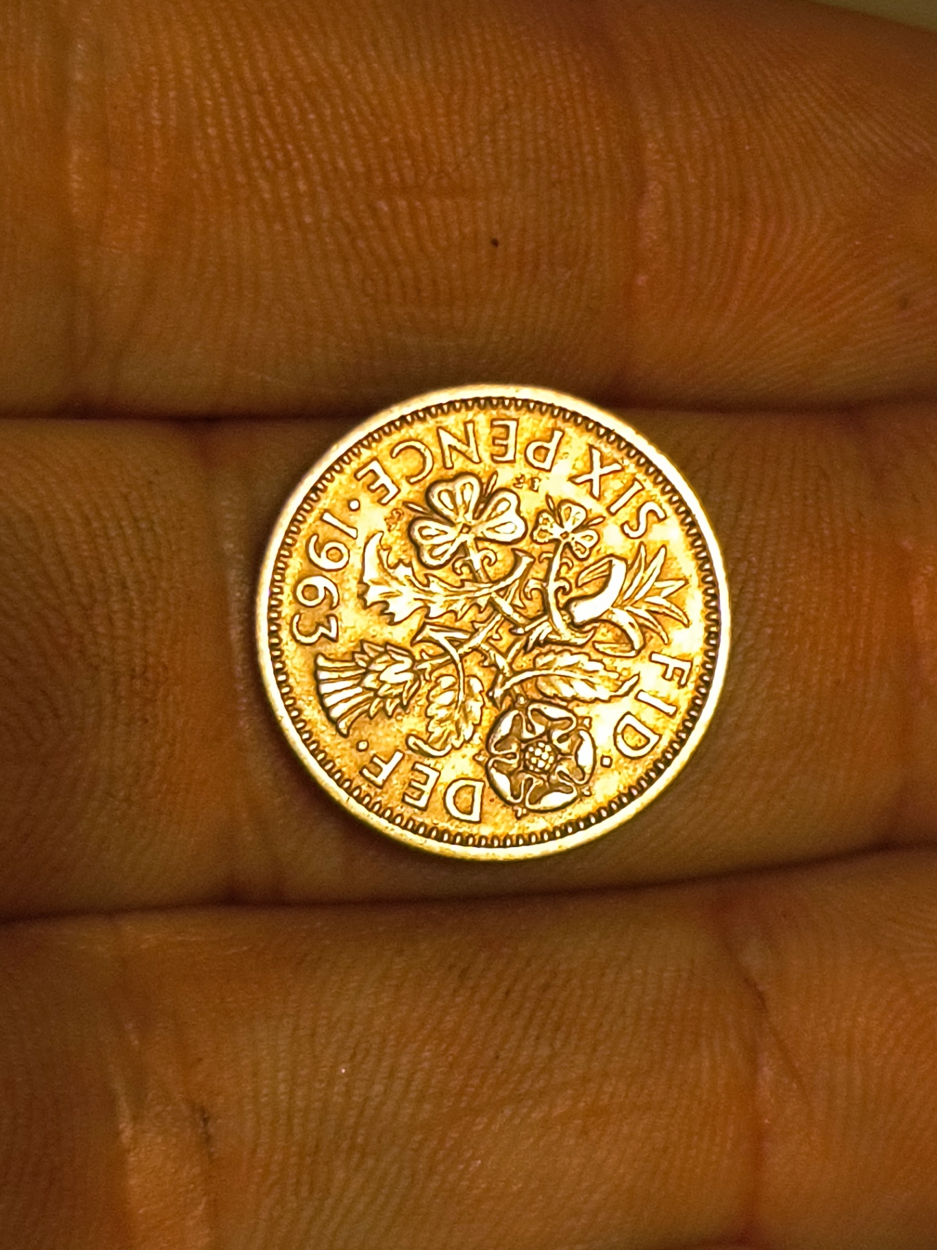 Queen Elizabeth II Sixpence Coin (1963) - image 2 of 2