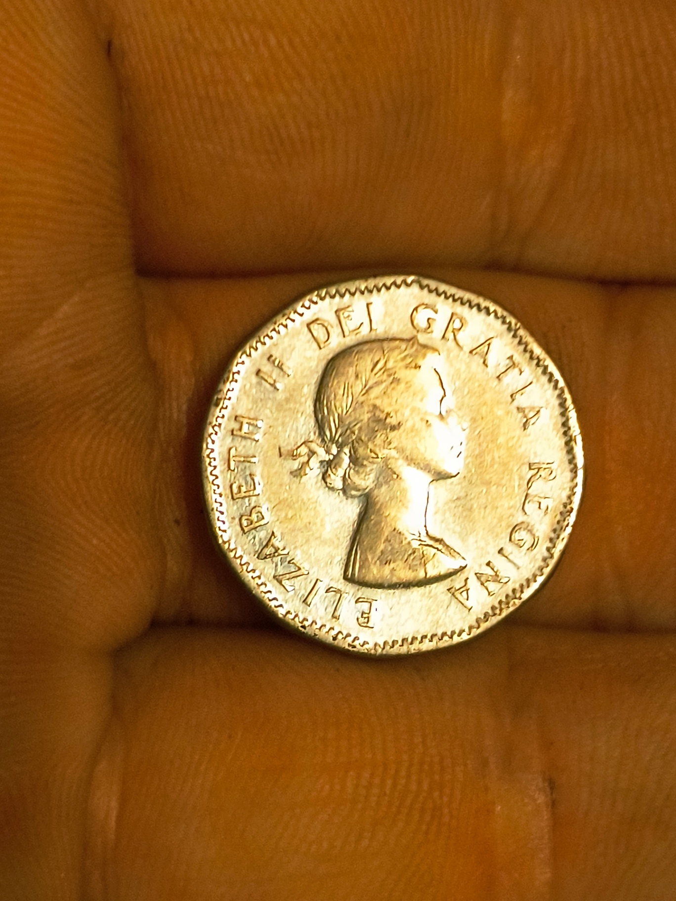 Canadian 5-cent coin (1953) with beaver reverse and Queen Elizabeth II obverse - image 2 of 2