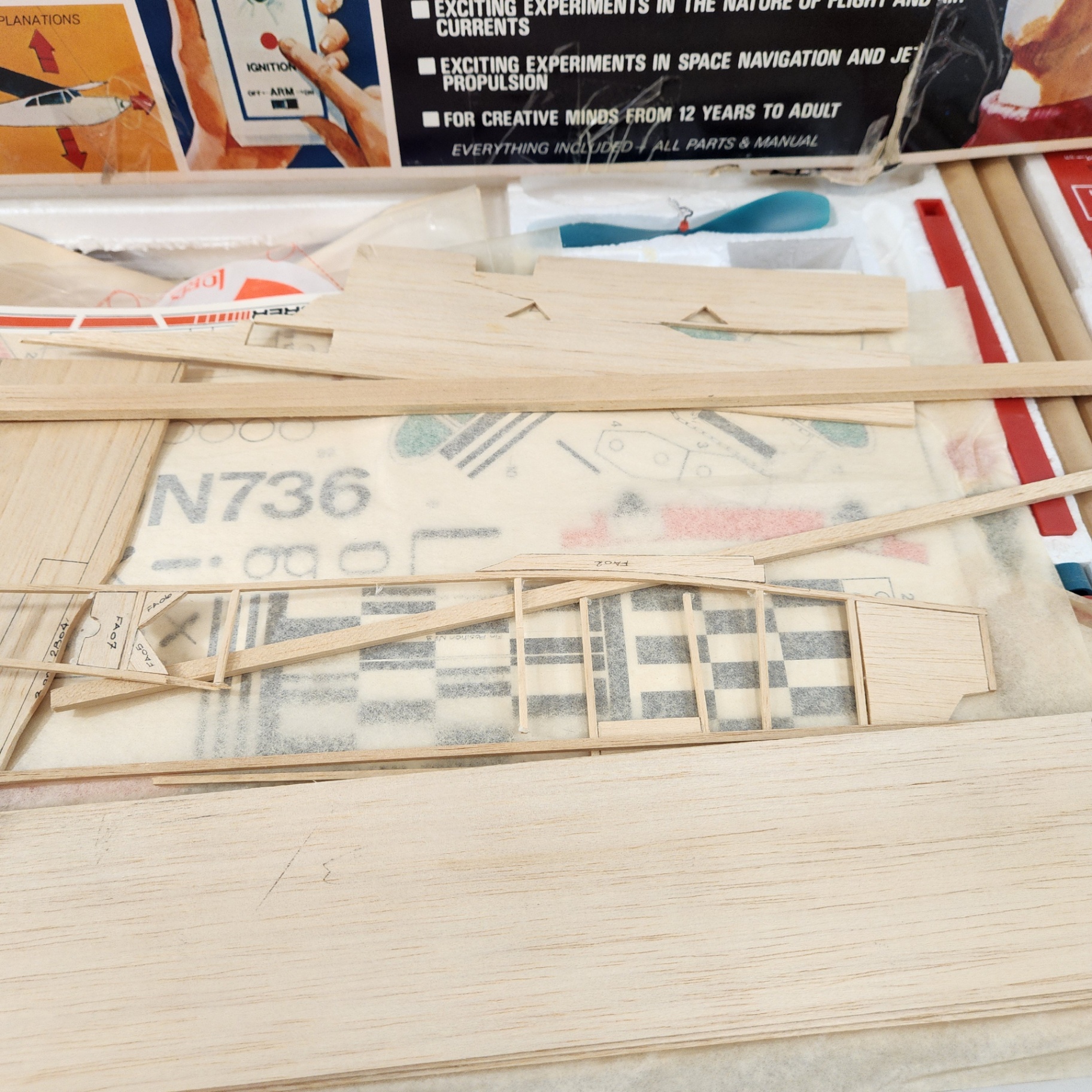 Vintage Science Fair Kit - image 2 of 6