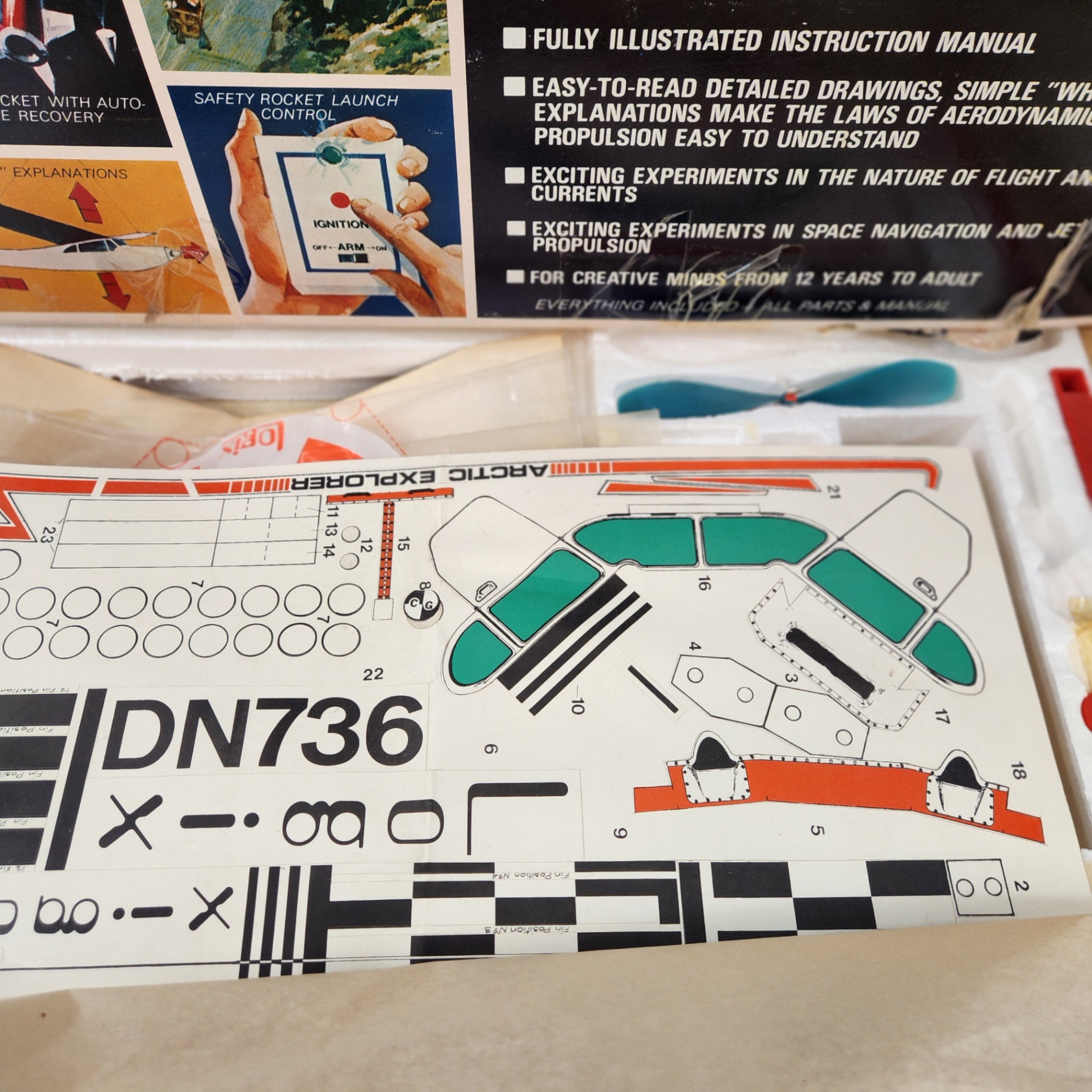 Vintage Science Fair Kit - image 3 of 6