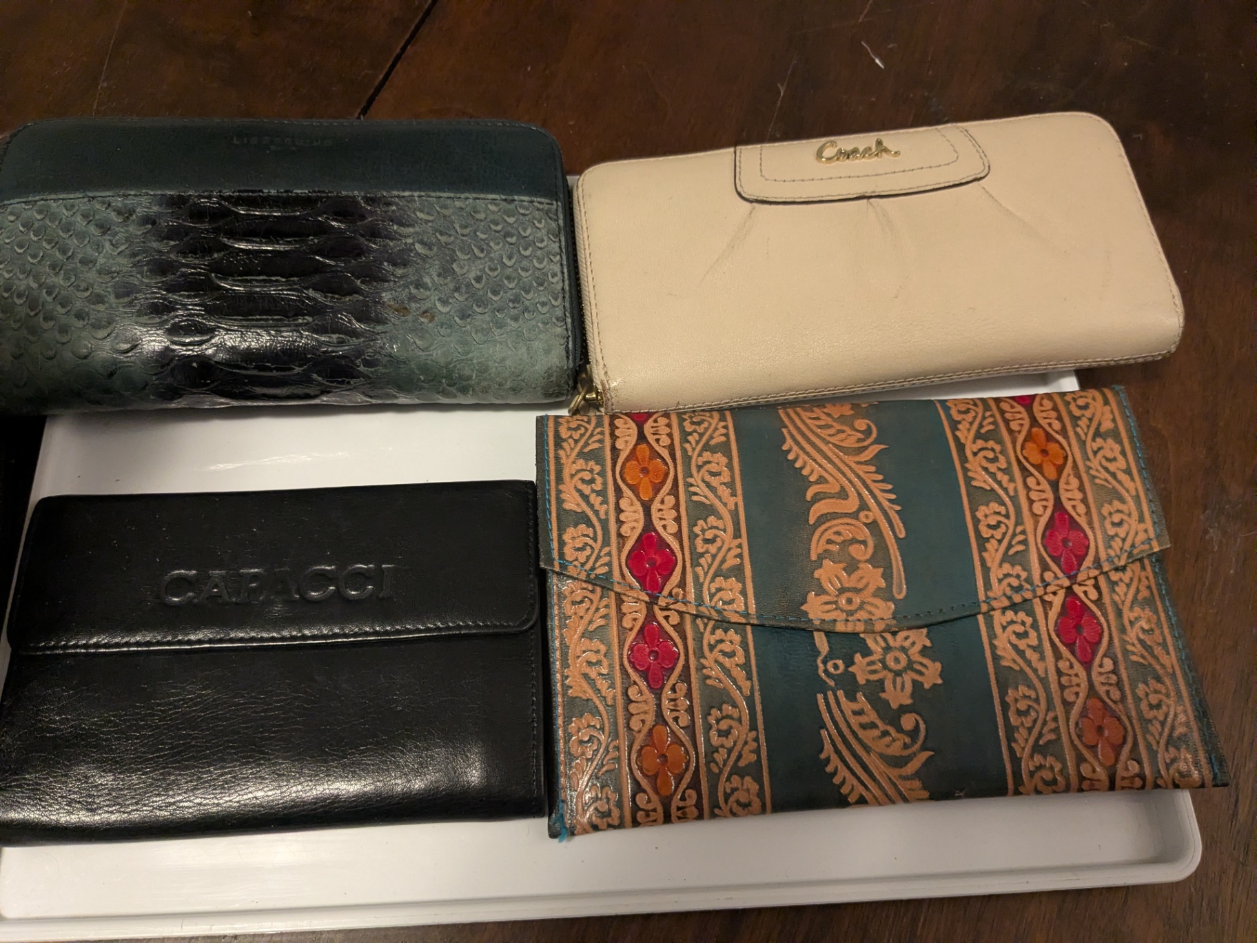 Handbag & Wallet Lot - image 2 of 12