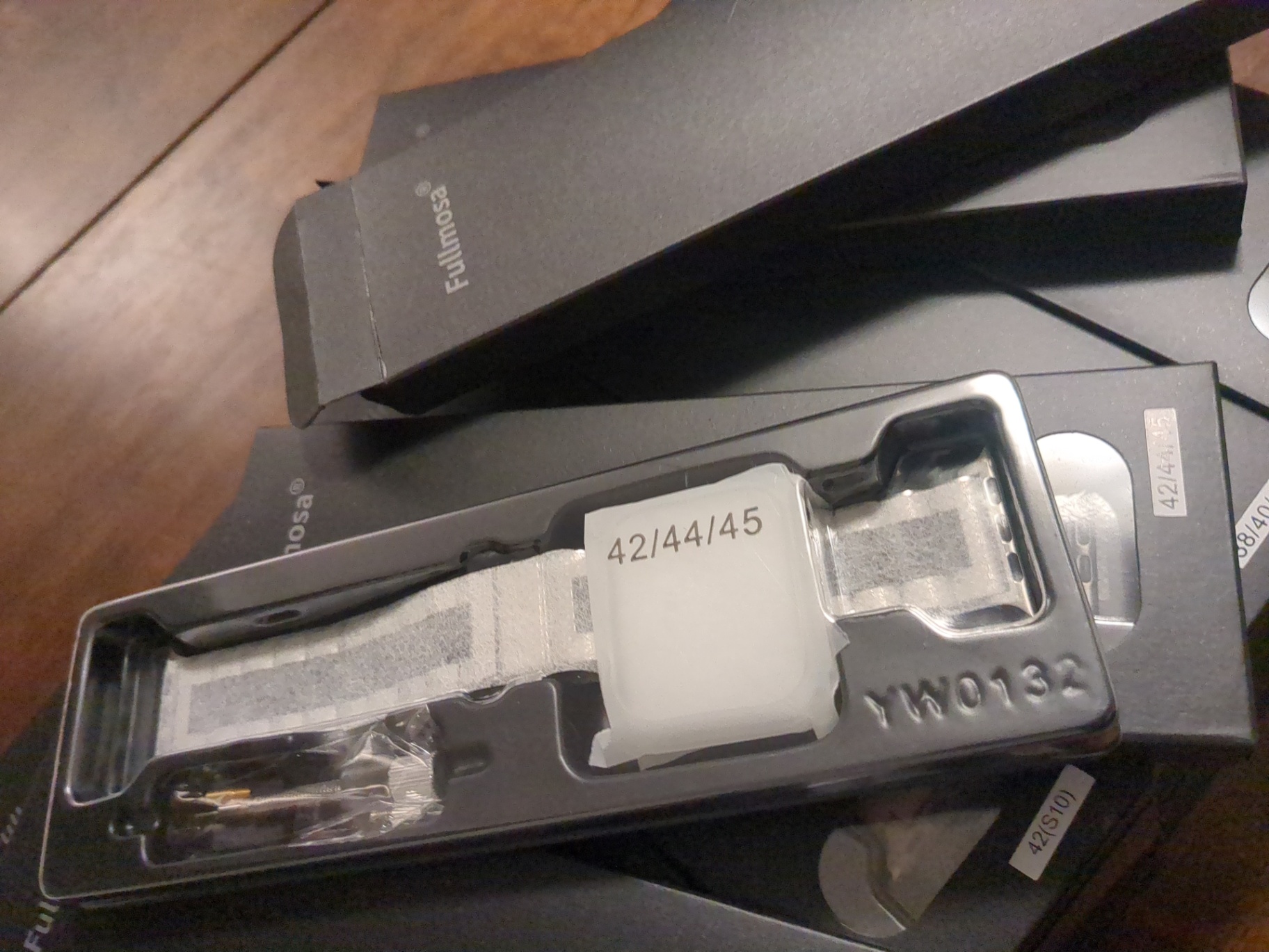 Fullmosa premium stainless steel iWatch/smartwatch wristbands - image 10 of 10