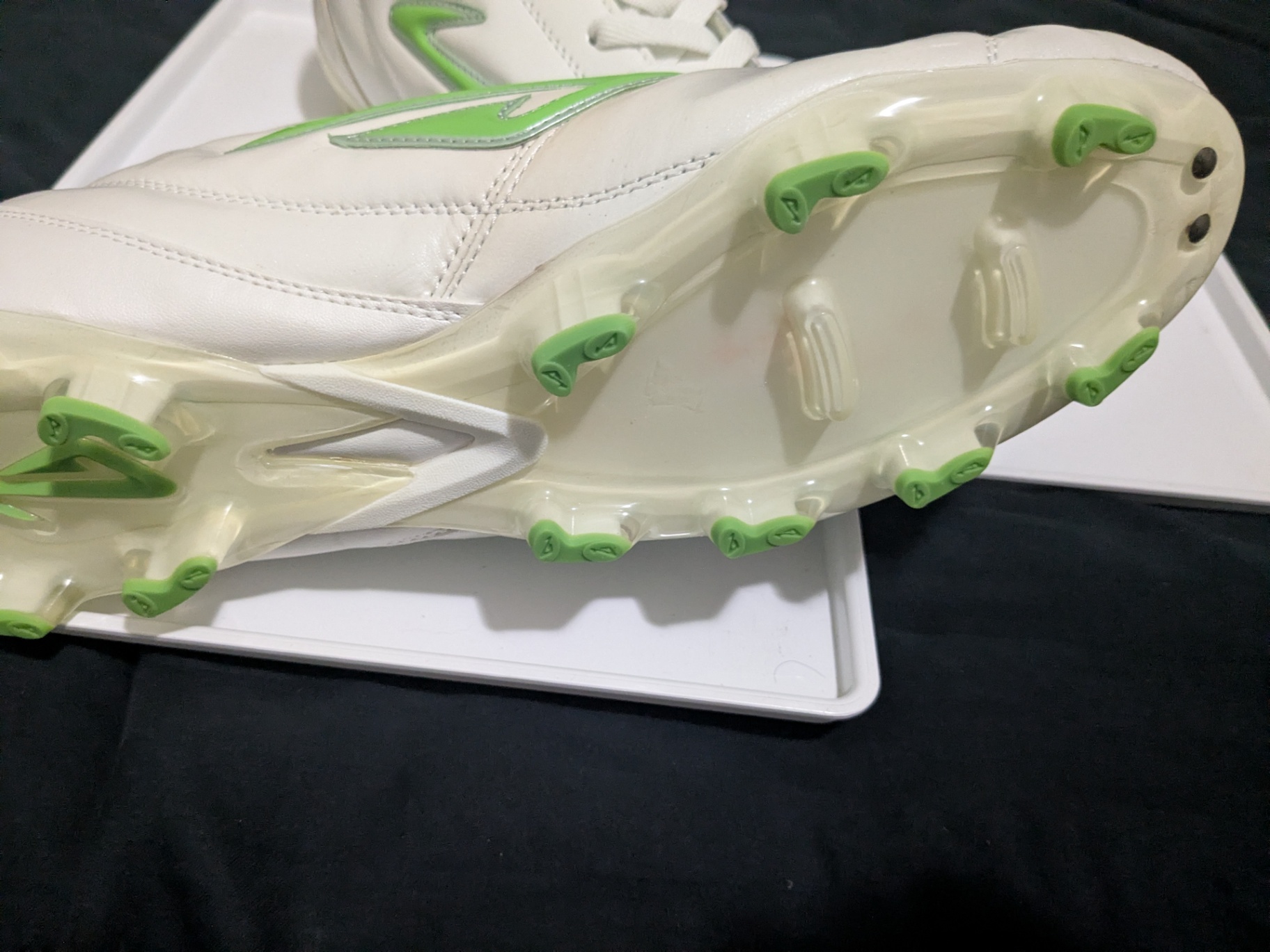 Nomis Shoes Men’s Spark Elite FG Cleats – Size 10.5 – Brand New! - image 6 of 11
