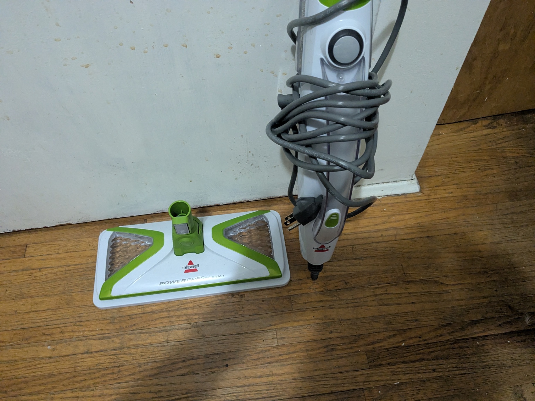 Bissell 2-in-1 Steam Mop & Handheld Steamer – WORKING – Missing Long Mop Handle - image 2 of 3