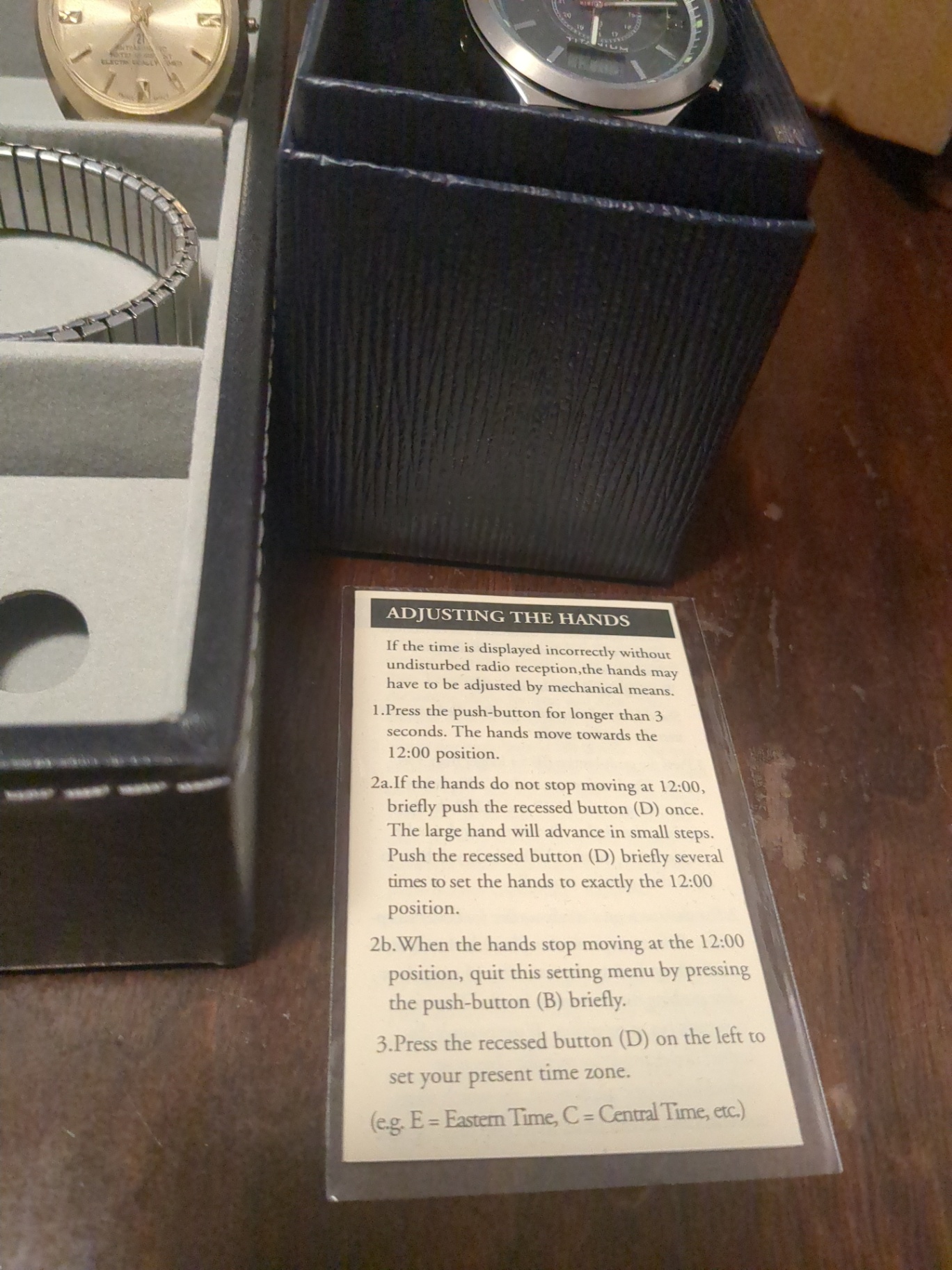 Men's watch collection  - image 3 of 10