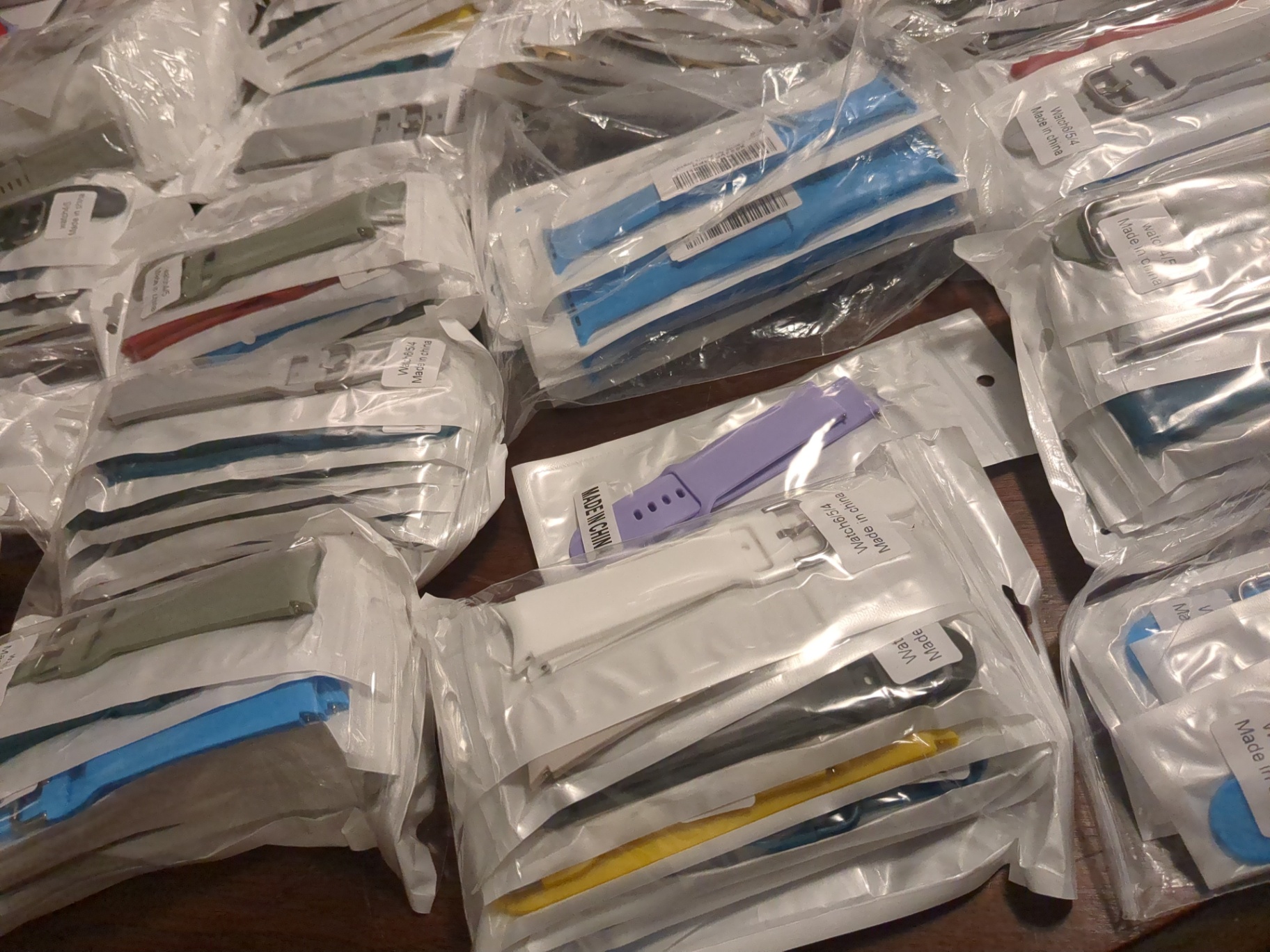 iWatch straps 200+ pieces  - image 13 of 16