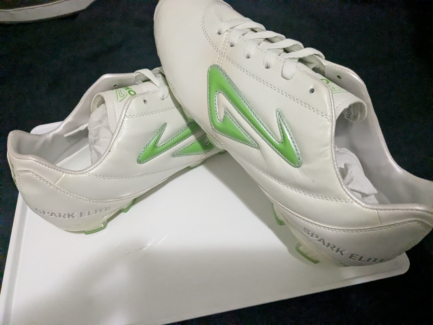 Nomis Shoes Men’s Spark Elite FG Cleats – Size 10.5 – Brand New! - image 10 of 11