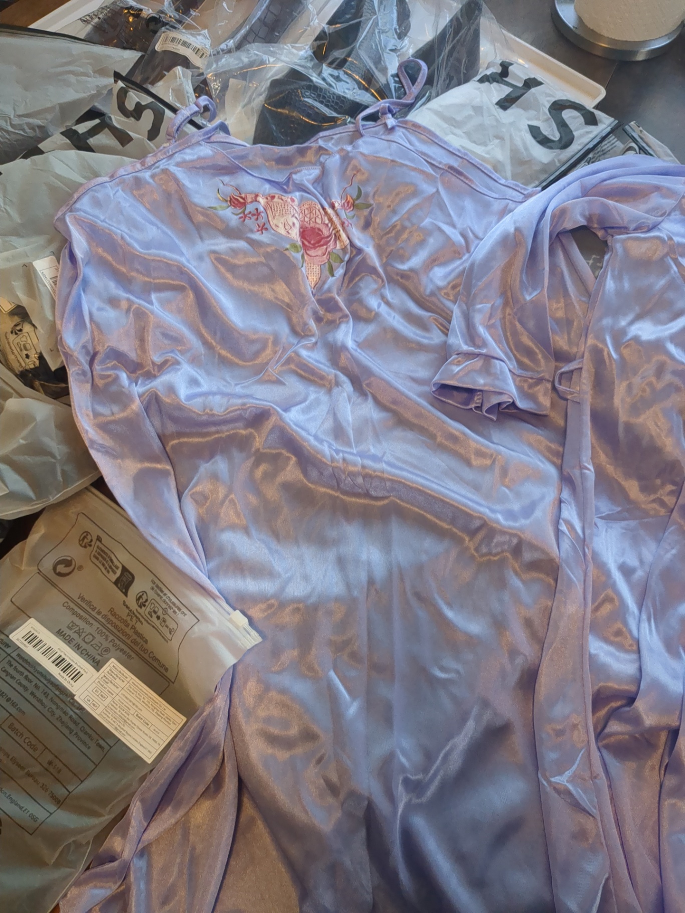 New mixed women's clothing  - image 8 of 19