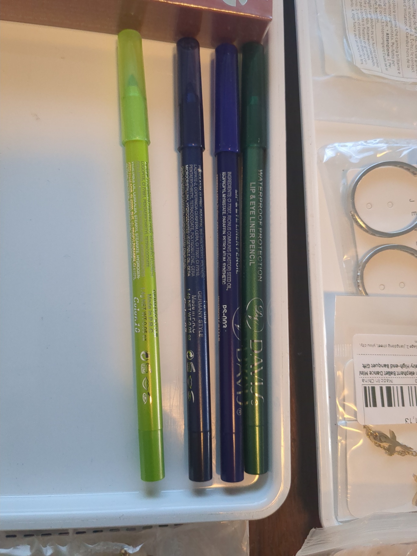 Makeup and more ladies lot - image 10 of 17