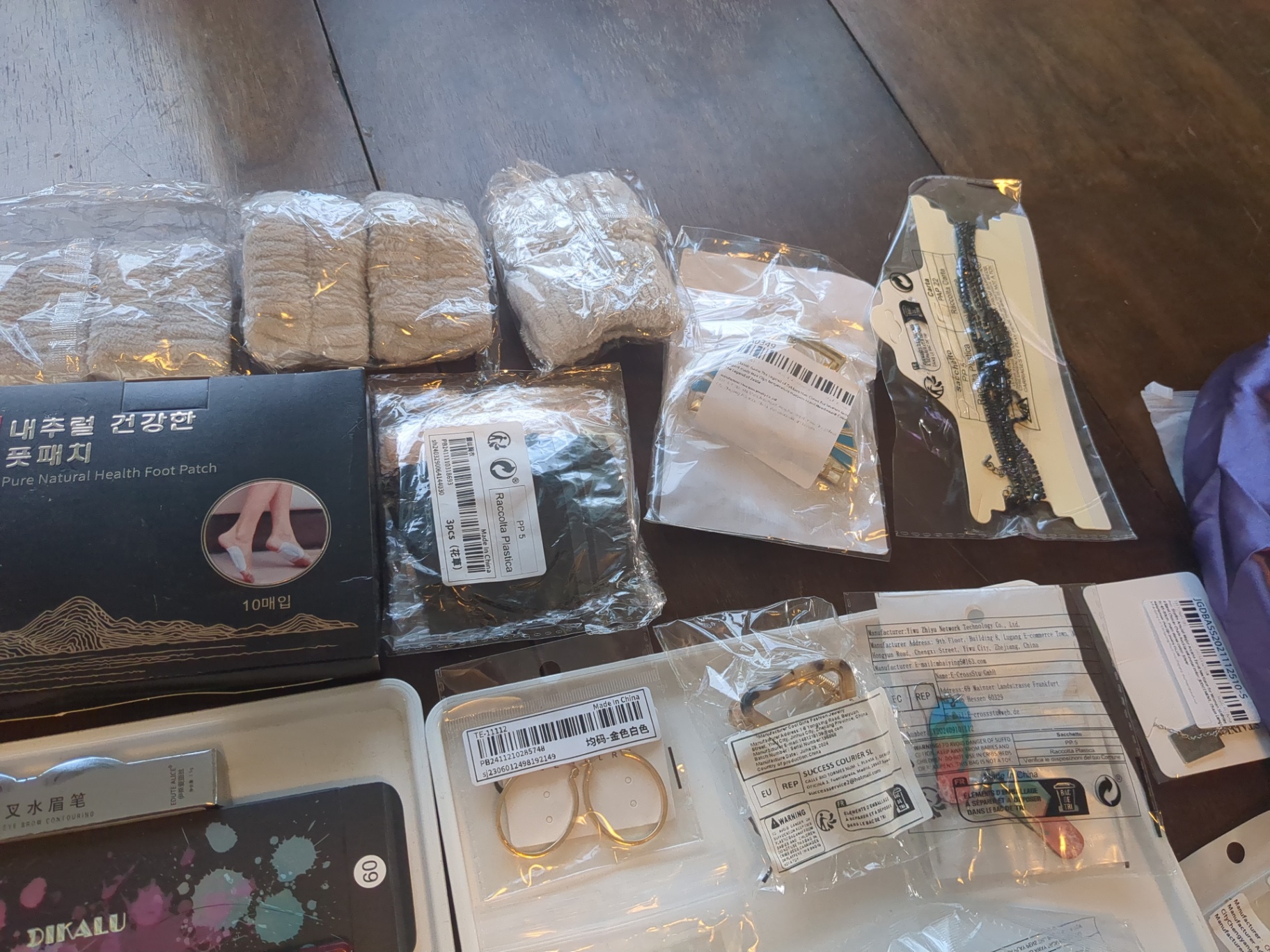 Makeup and more ladies lot - image 13 of 17