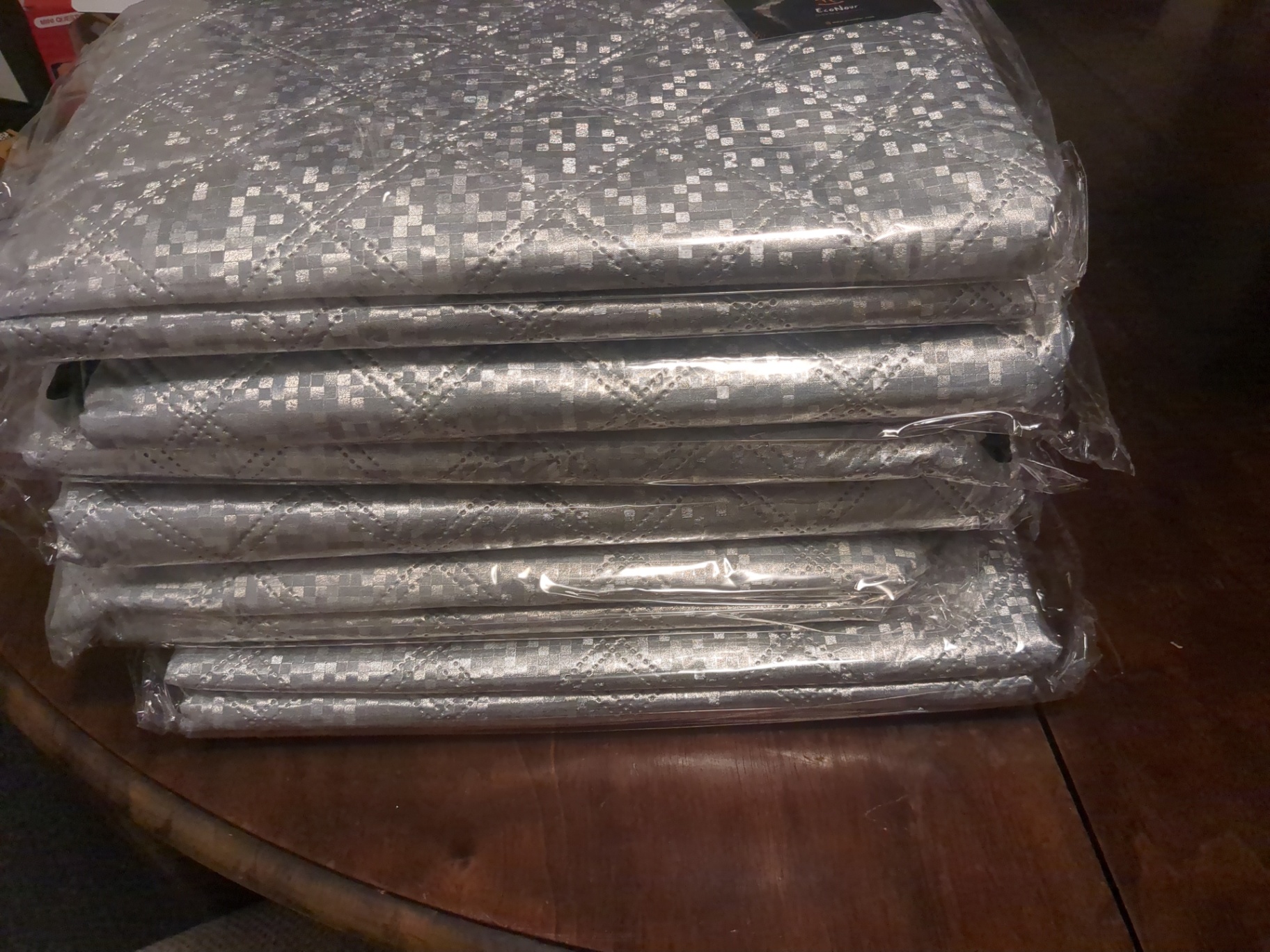 Snow covers for cars - image 1 of 2