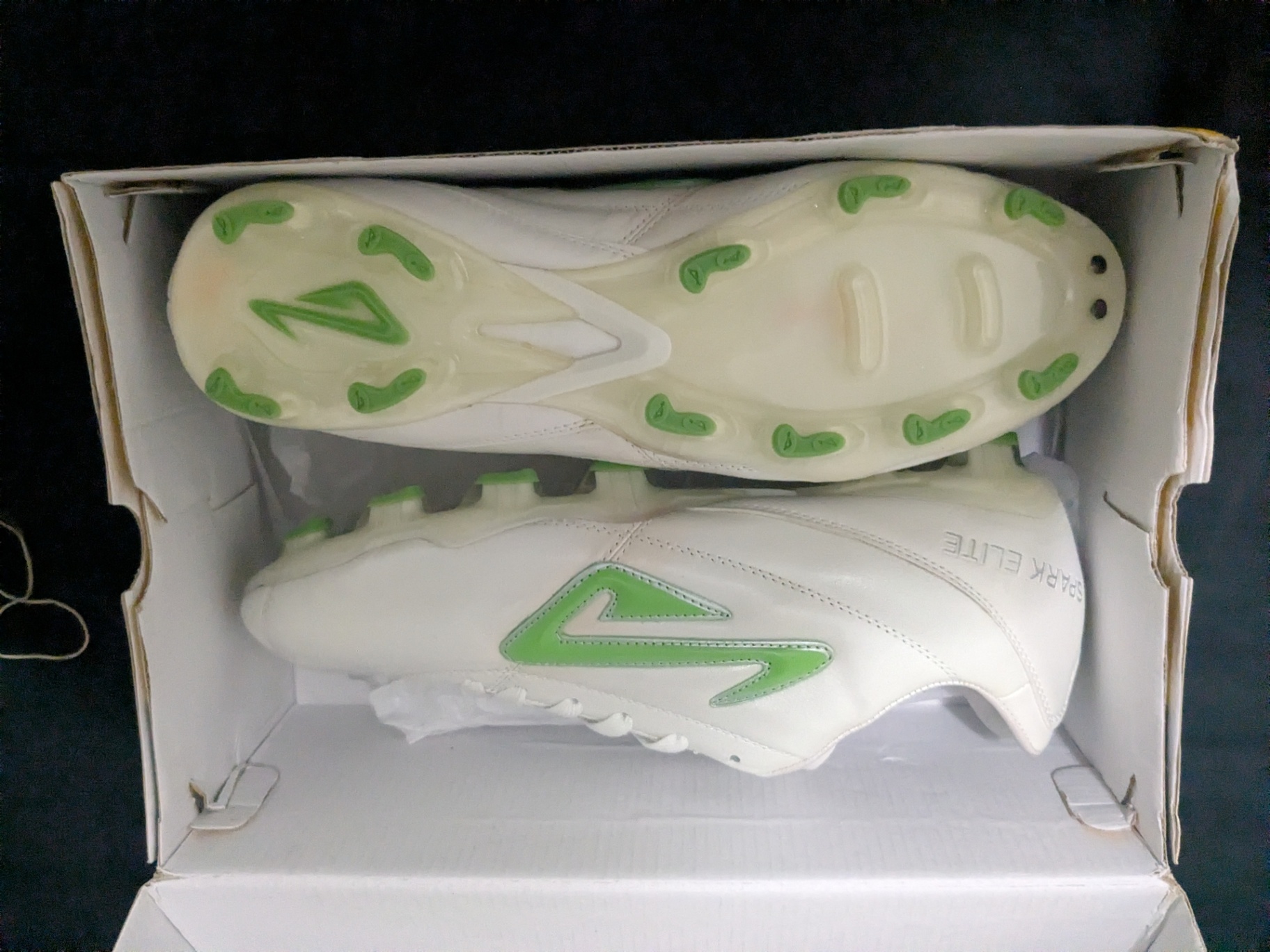 Nomis Shoes Men’s Spark Elite FG Cleats – Size 10.5 – Brand New! - image 4 of 11