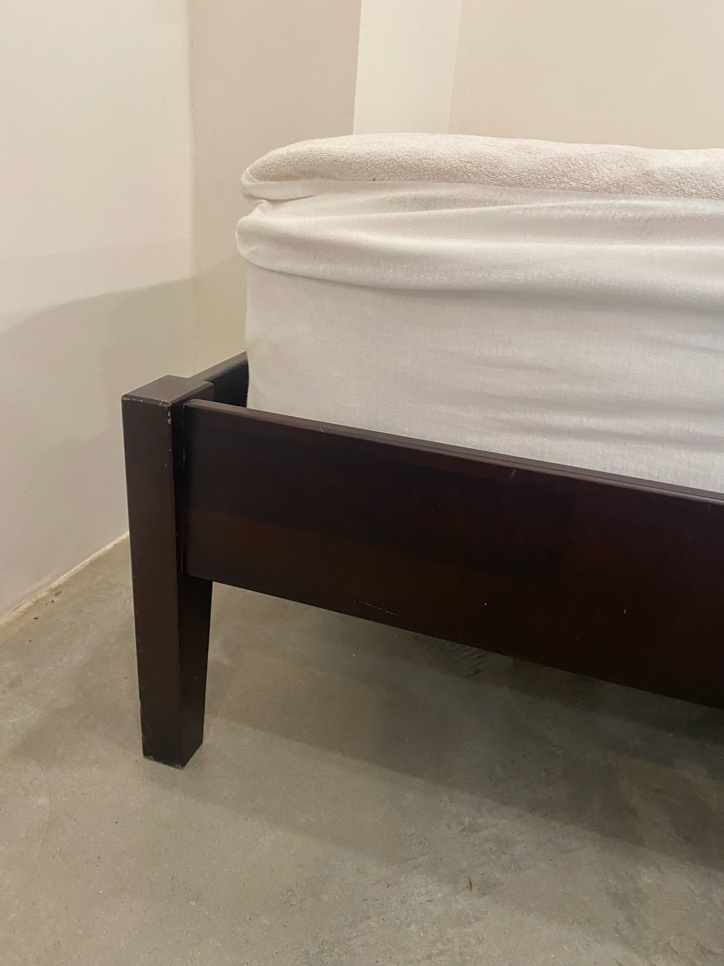 Twin Bed w Mattress - image 2 of 2