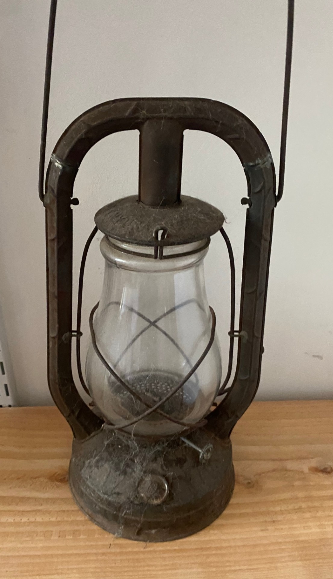 Vintage Dietz Monarch Kerosene Lantern - image 2 of 4