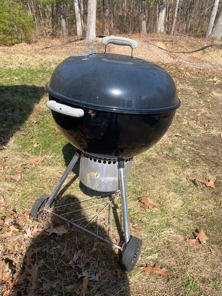 Weber Charcoal Grill - image 5 of 6