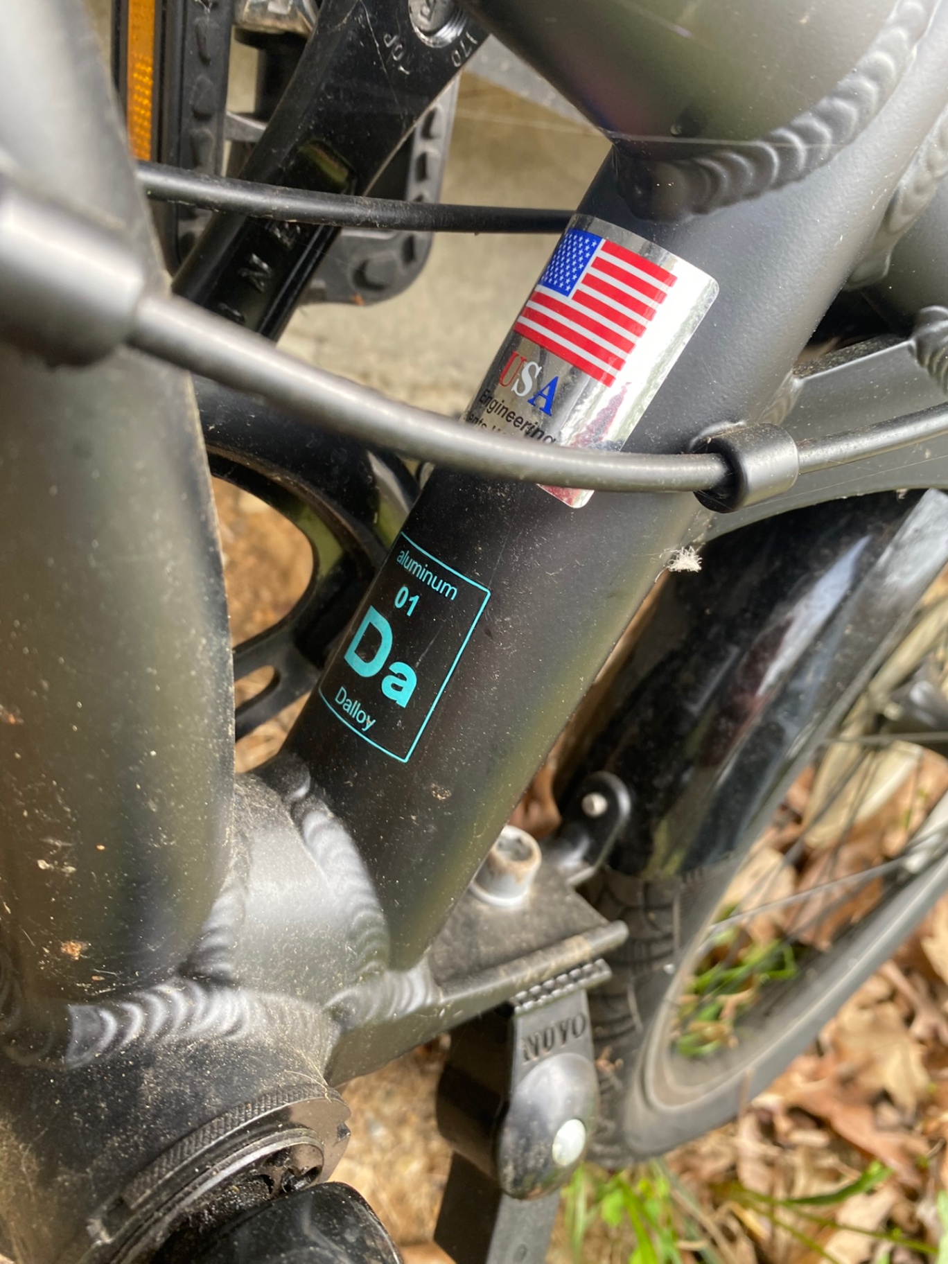 Foldable DAHON VYBE City Bike - image 3 of 5