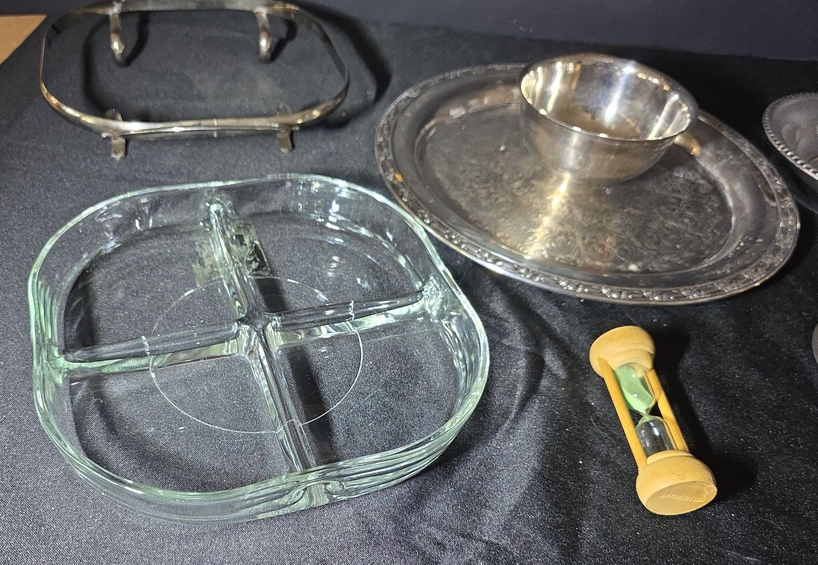 Silver-plated serving ware with glass dishes and hourglass timer - image 8 of 13