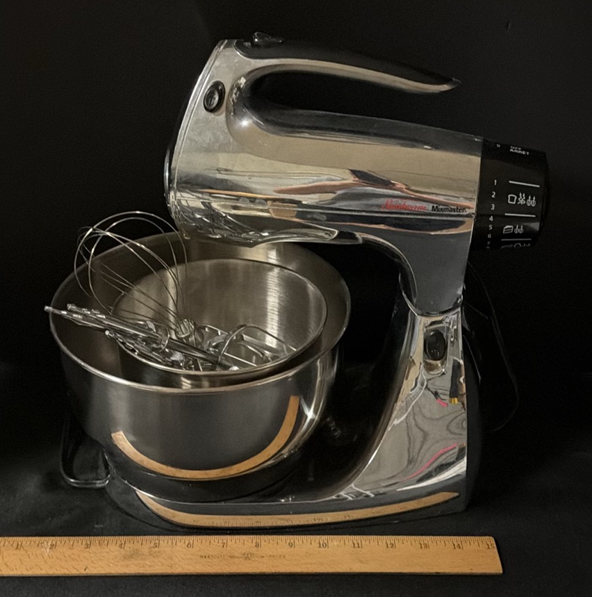 Sunbeam Mixmaster Stand Mixer with Bowl and Attachments - image 1 of 3