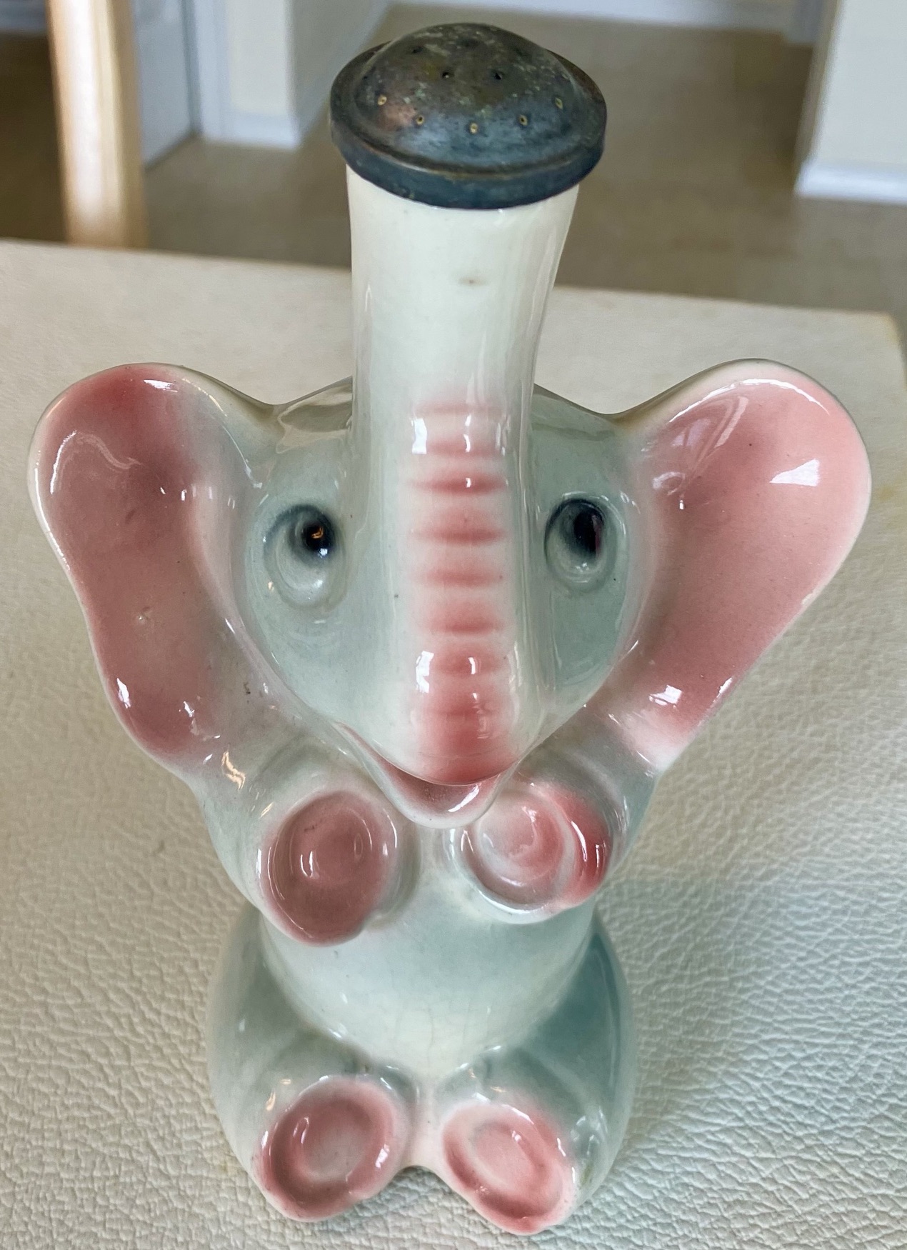 Ceramic Elephant-Shaped Shaker - image 1 of 4