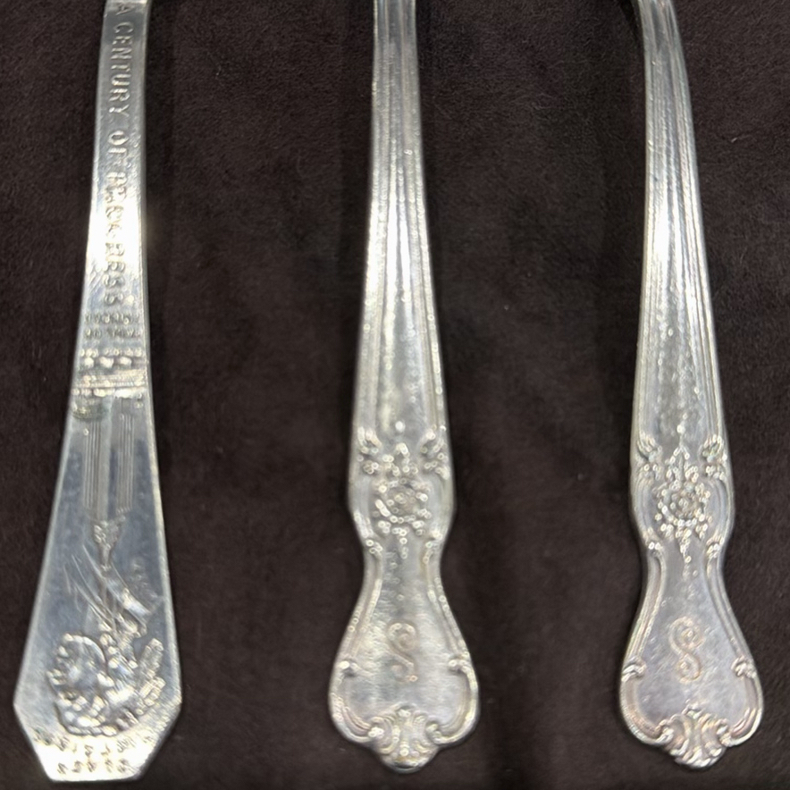 Assorted Souvenir and Decorative Silver-Tone Flatware - image 7 of 7