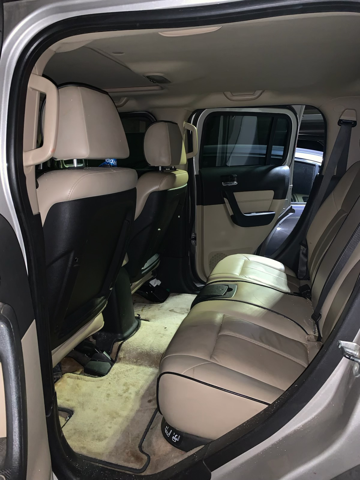 2007 Hummer H3 SUV - image 8 of 9