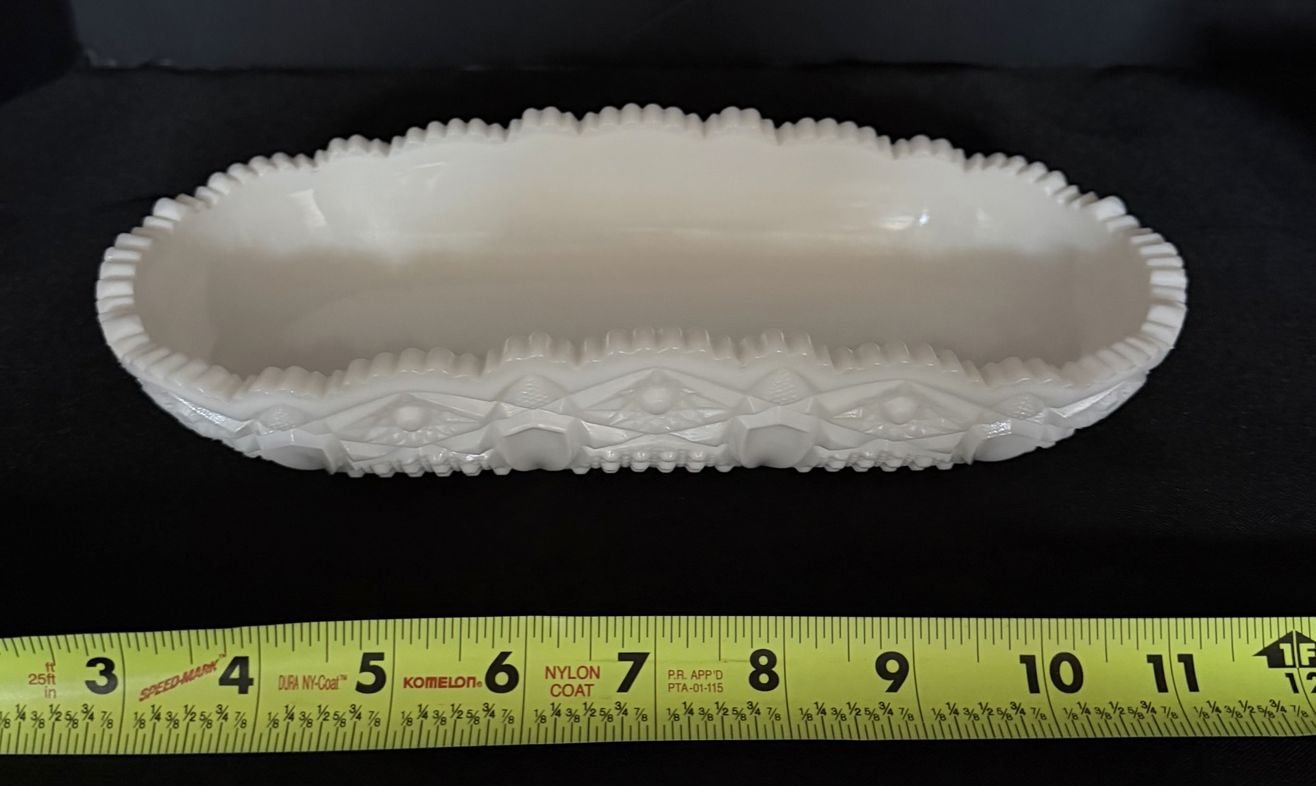 Two White Milk Glass Decorative Dishes - image 3 of 5