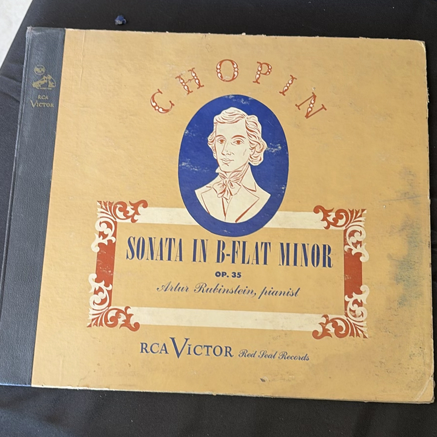 Vintage Victor Vinyl Records and Classical Album Covers - image 7 of 9