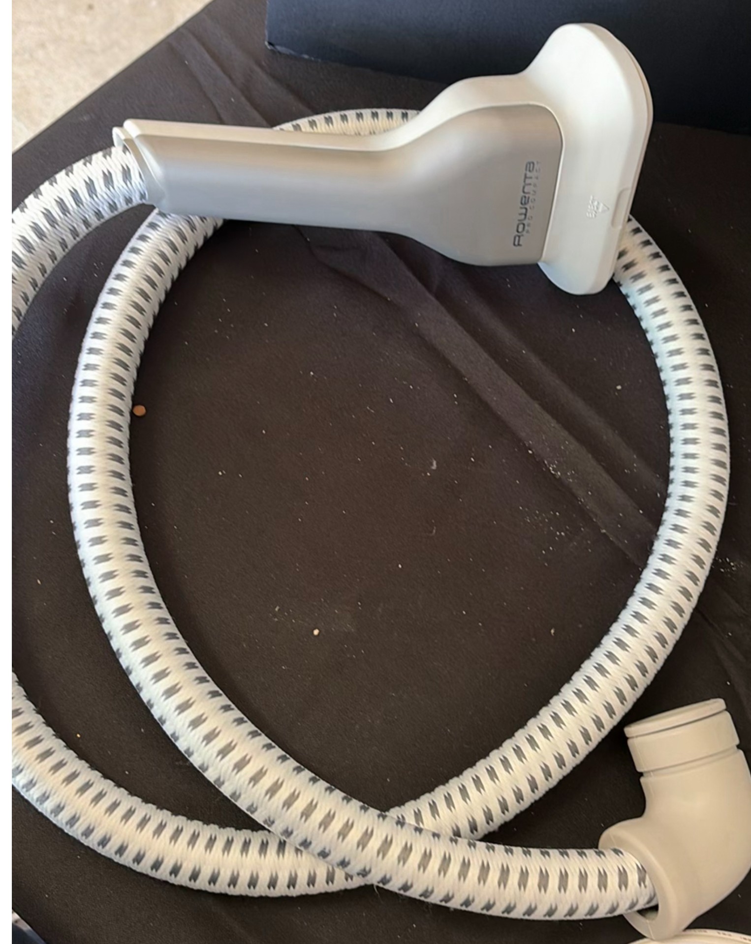 Rowenta Pro Compact garment steamer with hose and accessories - image 4 of 5