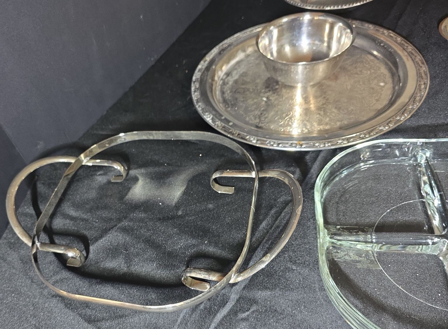 Silver-plated serving ware with glass dishes and hourglass timer - image 9 of 13