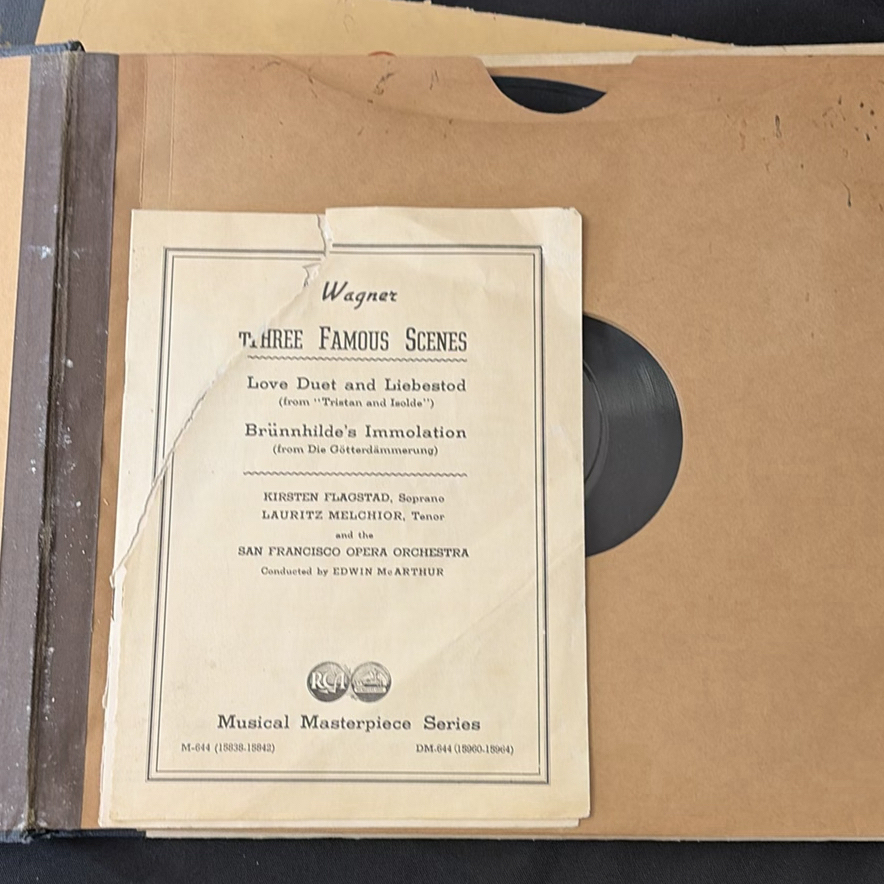 Vintage Victor Vinyl Records and Classical Album Covers - image 4 of 9