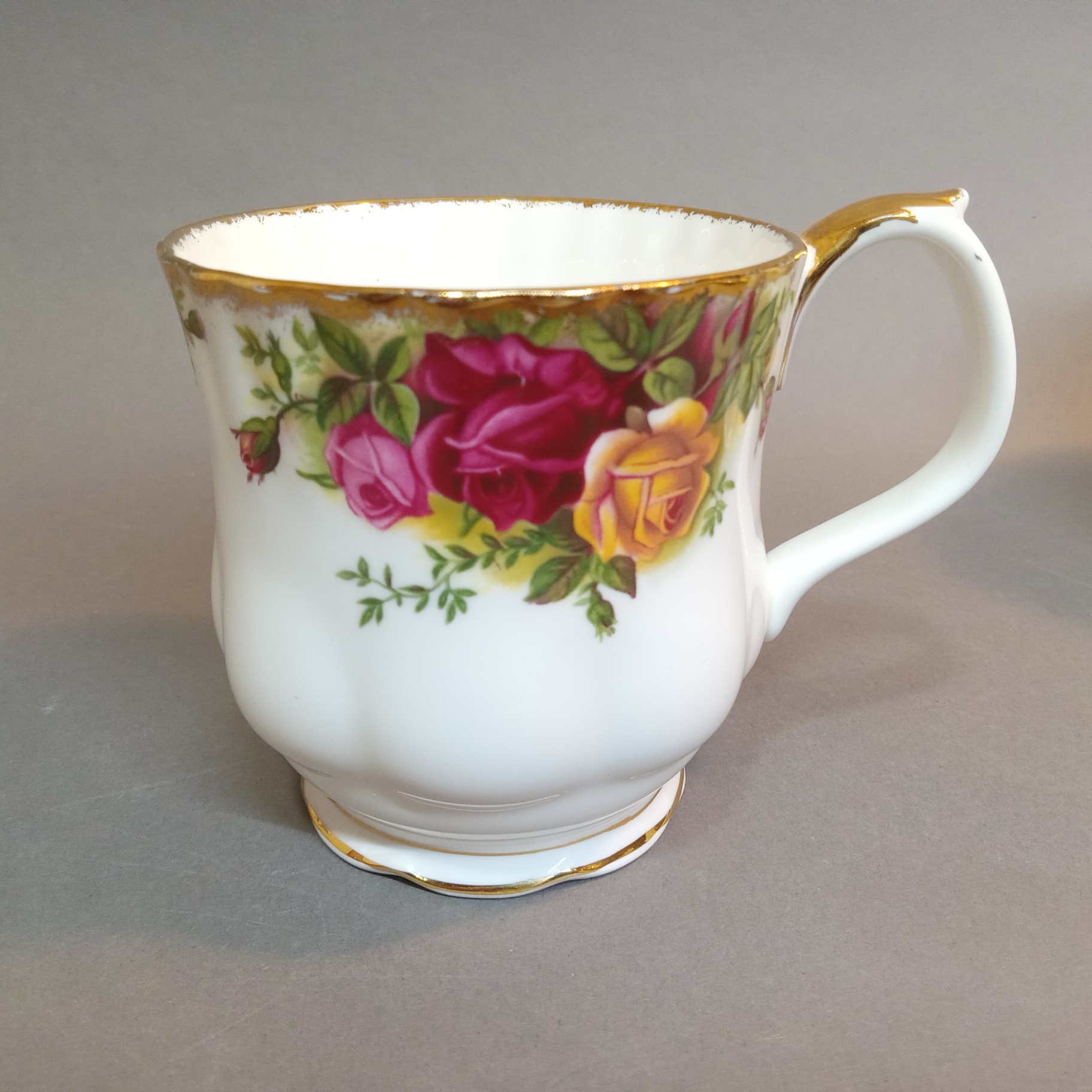 Royal Albert Mixed Bone China - image 10 of 15