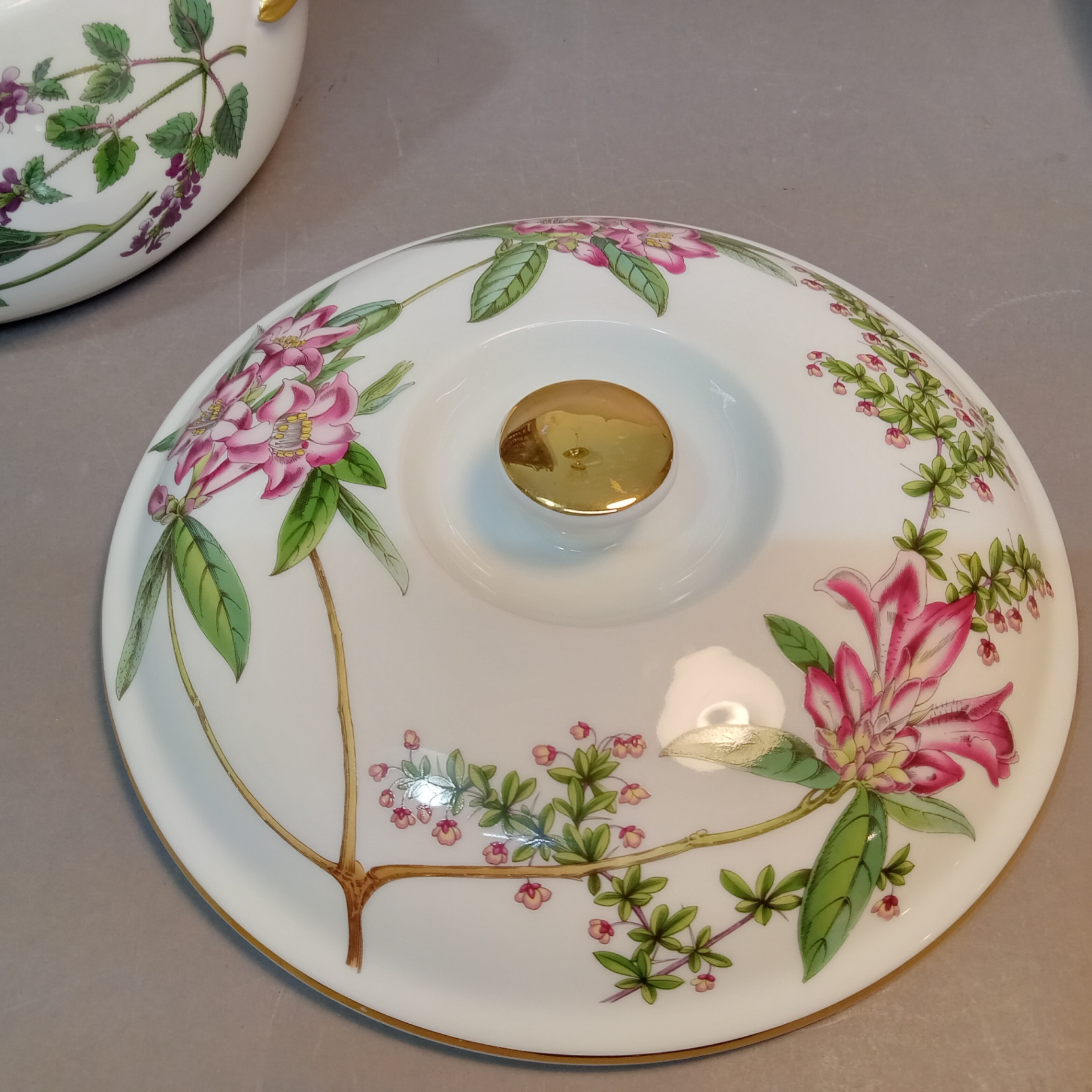  Spode Saffron Flowers Covered Dishes & More - Pink Flowers - image 10 of 18