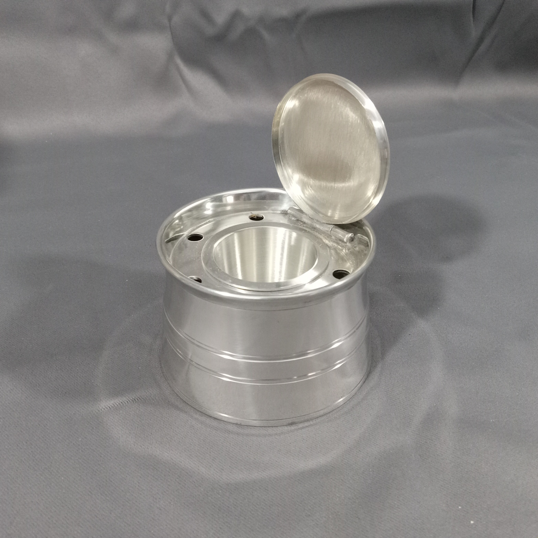 Stieff Inkwell & Sheaffer Pens - image 3 of 12