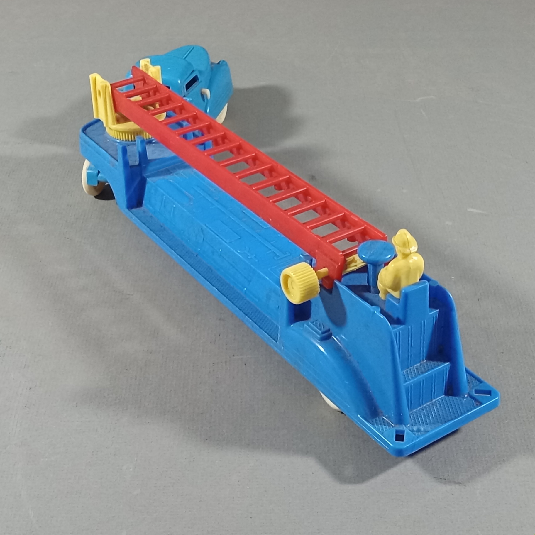 Vintage Toy Cars - Workhorse Vehicles - image 24 of 27