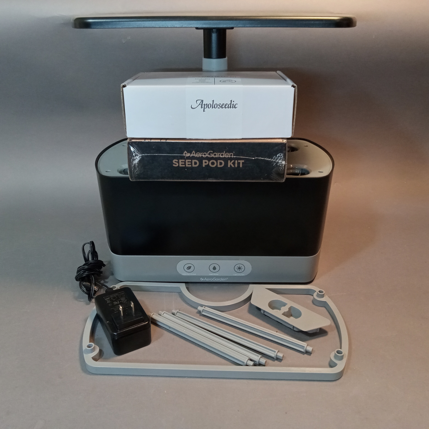 AeroGarden Harvest XL w/Seed Pods - image 1 of 16