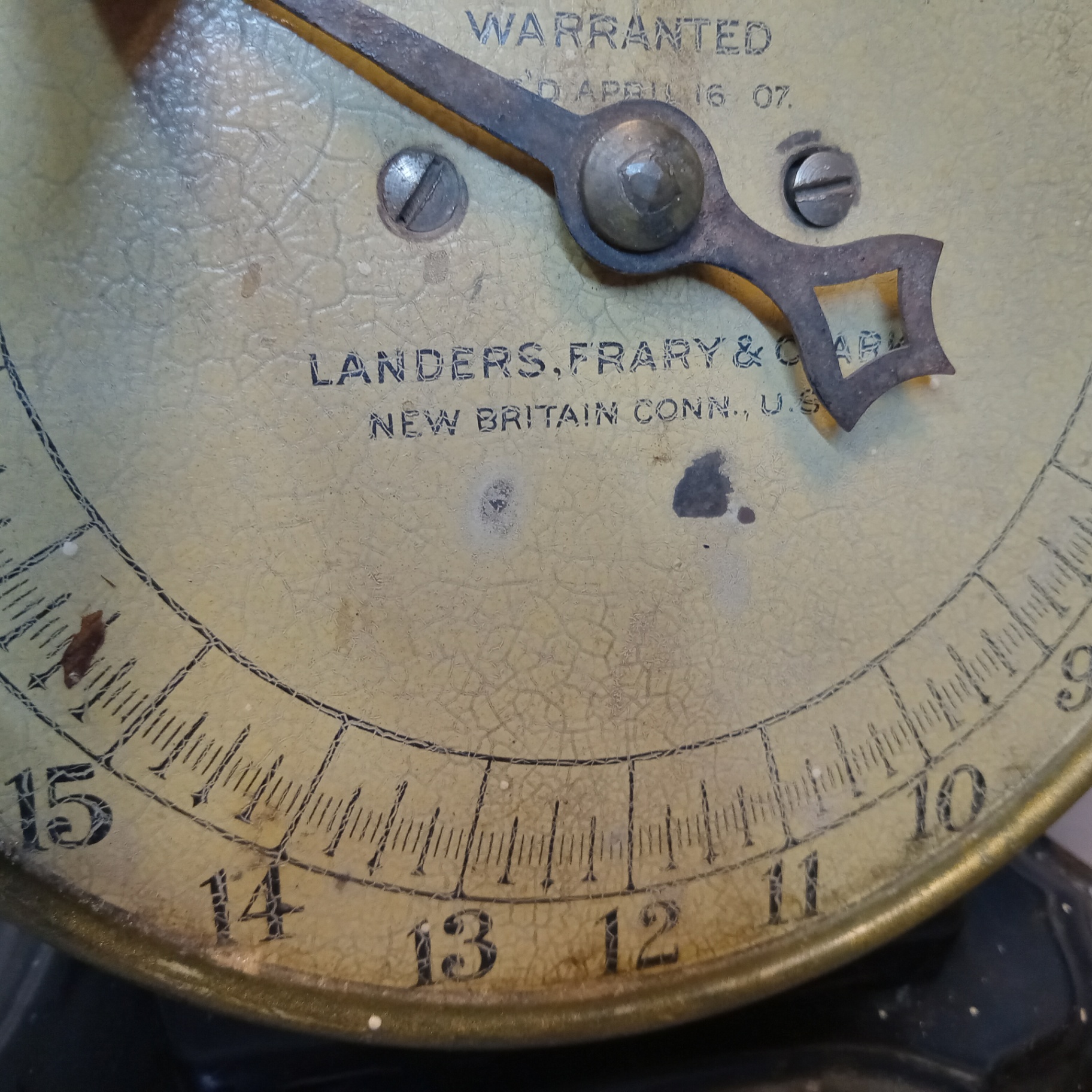 Antique Columbia Family Scale - image 3 of 9